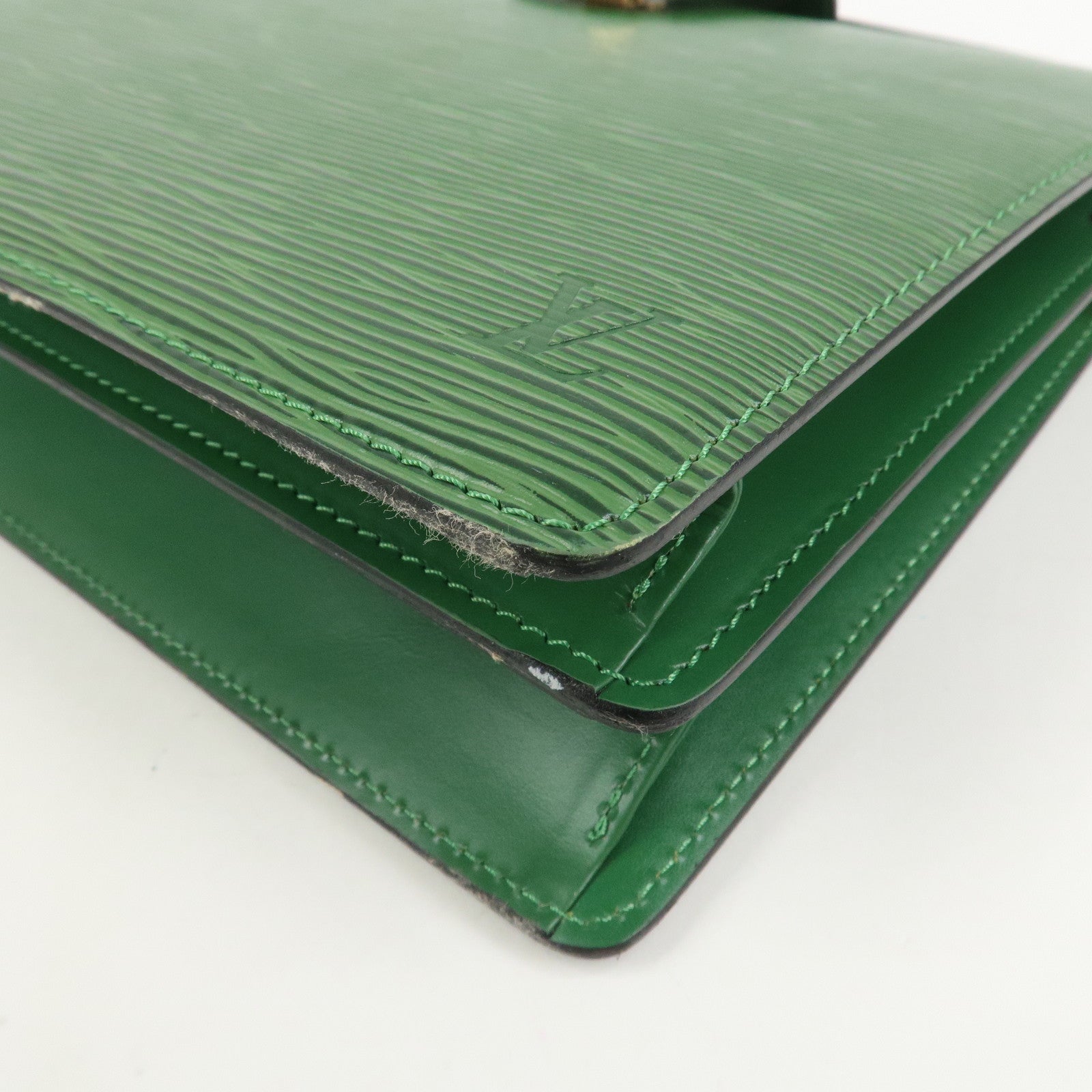 Louis Vuitton Epi Capucines Leather Shoulder Bag BorneoGreen M52344