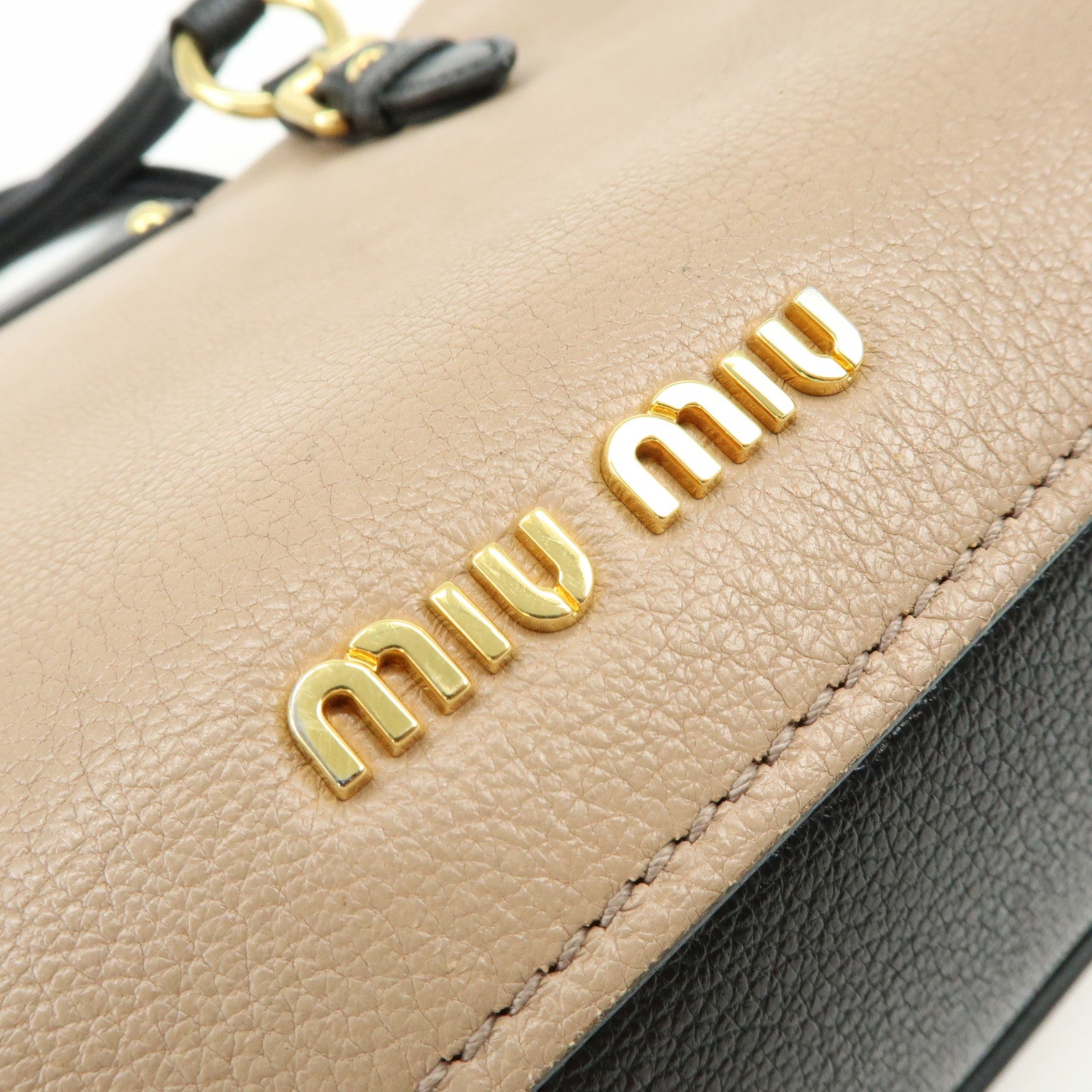 MIU MIU Madras Leather 2Way Hand Bag Bi-color Beige Black RN0799