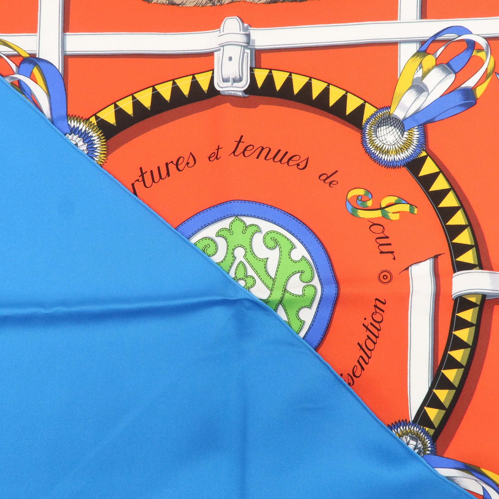 HERMES Carre 90 Silk 100% Couvertures et Tenues de Jour Scarf Red