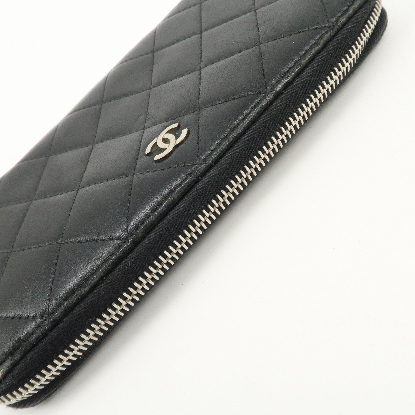 CHANEL Matelasse Lamb Skin Round Zippy Long Wallet Black A50097