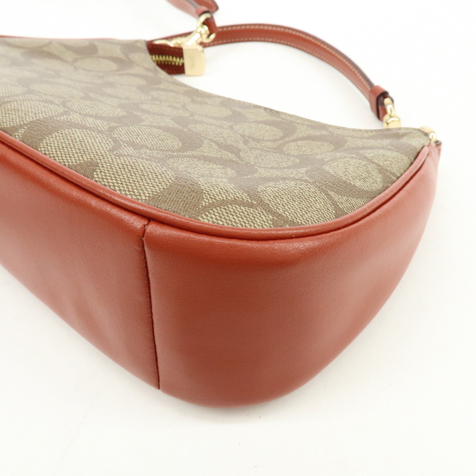 COACH PEANUTS Teri Signature PVC Leather Shoulder Crossbody Bag