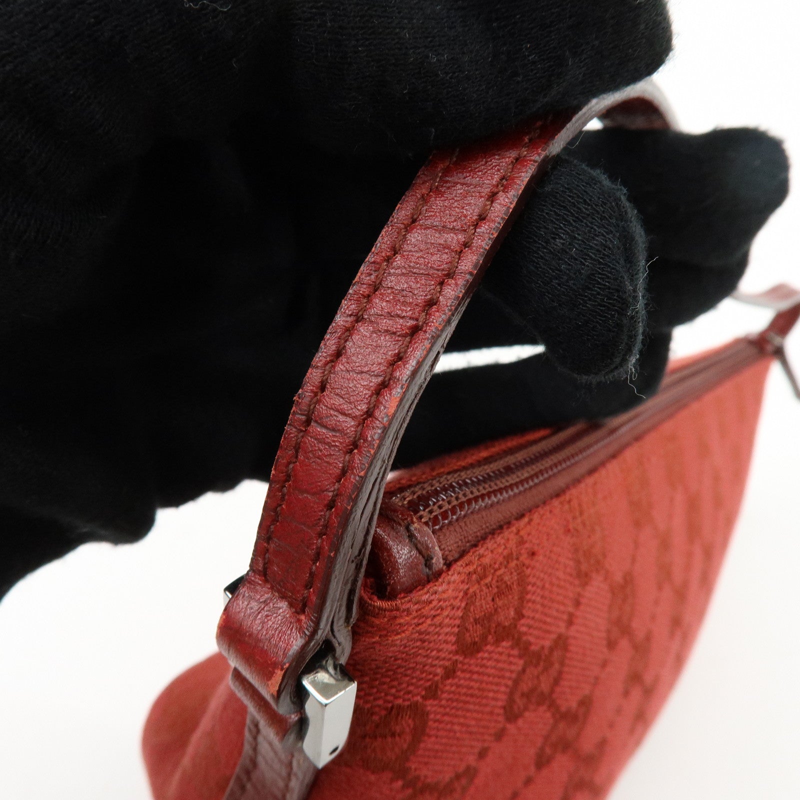 GUCCI Boat Bag GG Canvas Leather Accessory Pouch Hand Bag Red 07198