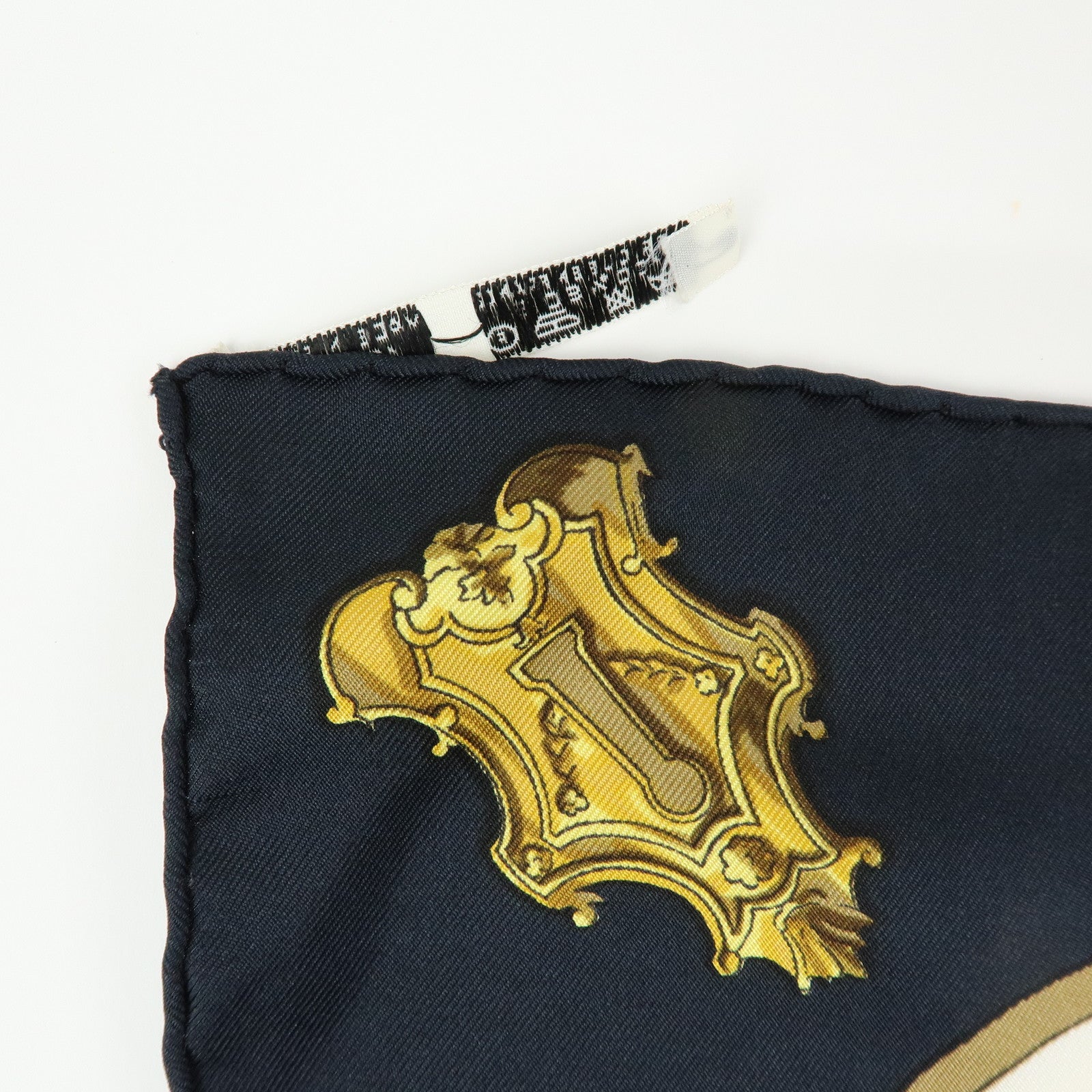 HERMES Carre 90 Silk 100% Scarf LES CLES THE KEYS RARE Black White