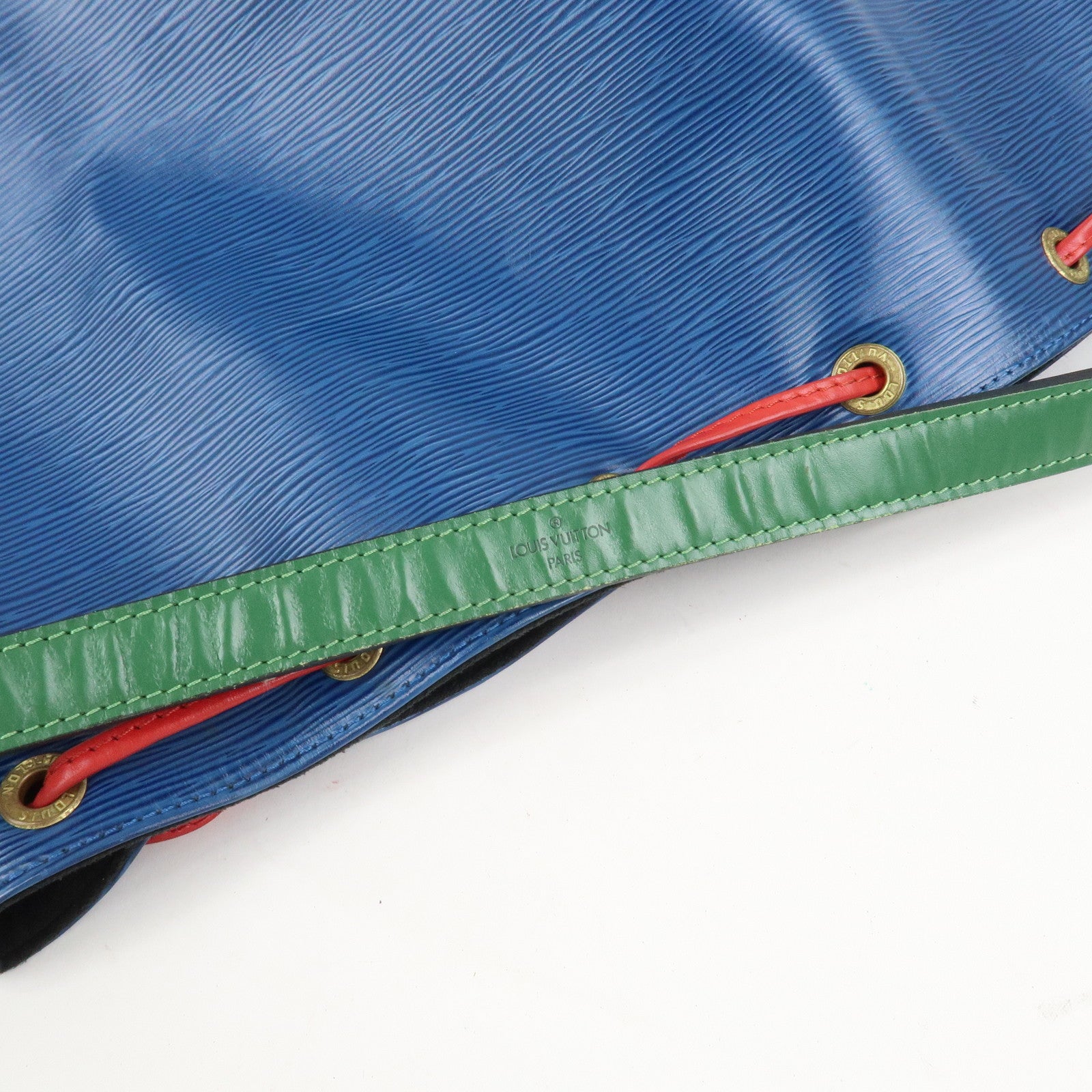 Louis Vuitton Epi Noe Tricolor Shoulder Bag Blue Green Red M44082