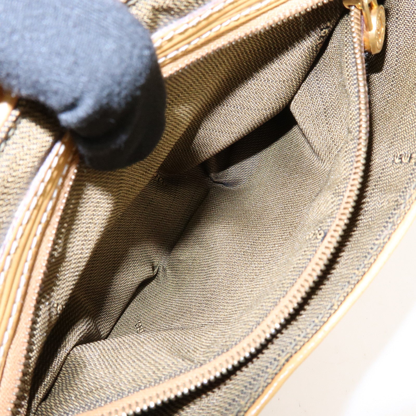 FENDI Logo Leather Shoulder Bag Crossbody Bag Yellow