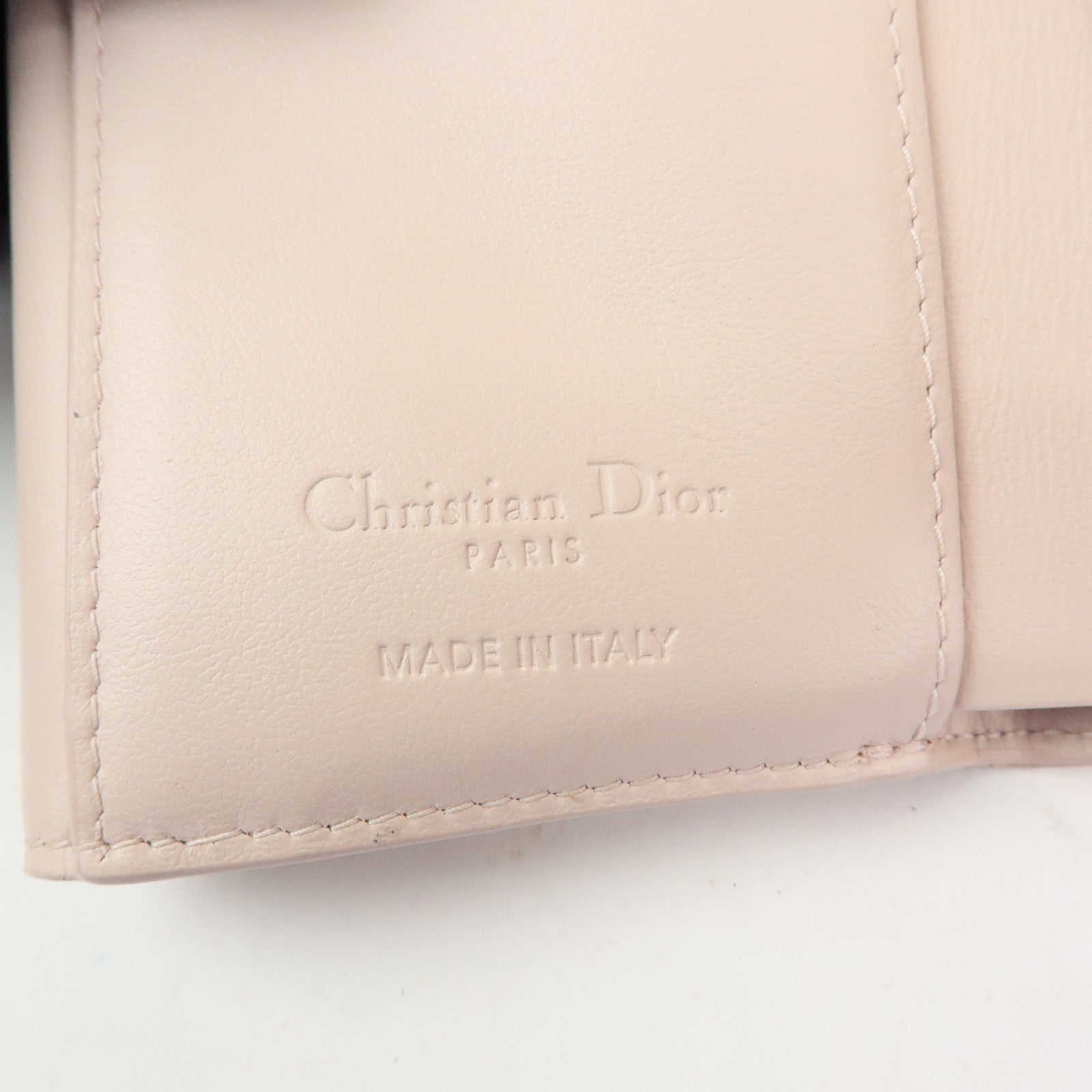 Christian Dior Lady Dior Cannage Patent Leather Lotus Wallet Pink