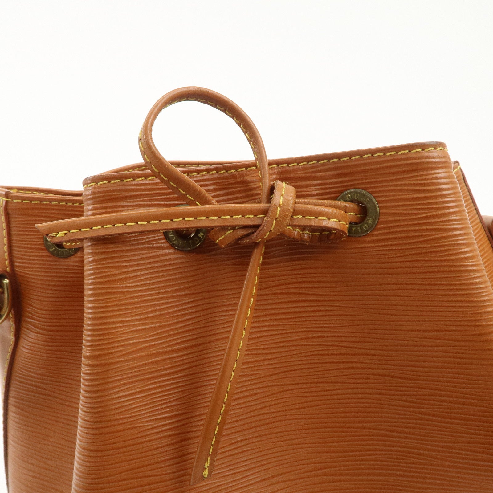 Louis Vuitton Epi Leather Petit Noe Shoulder Bag Zipang Gold M44108