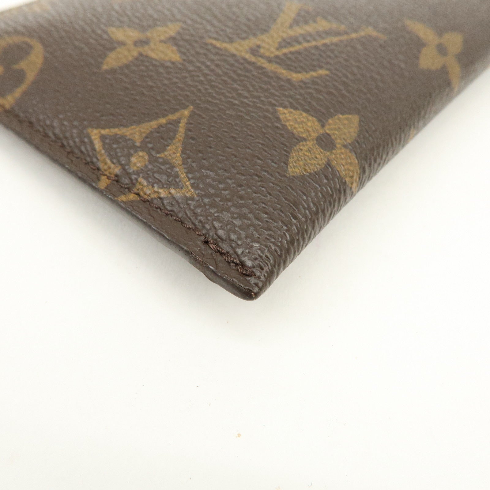Louis Vuitton Monogram Etu i Lunettes MM Sunglasses Case M66544