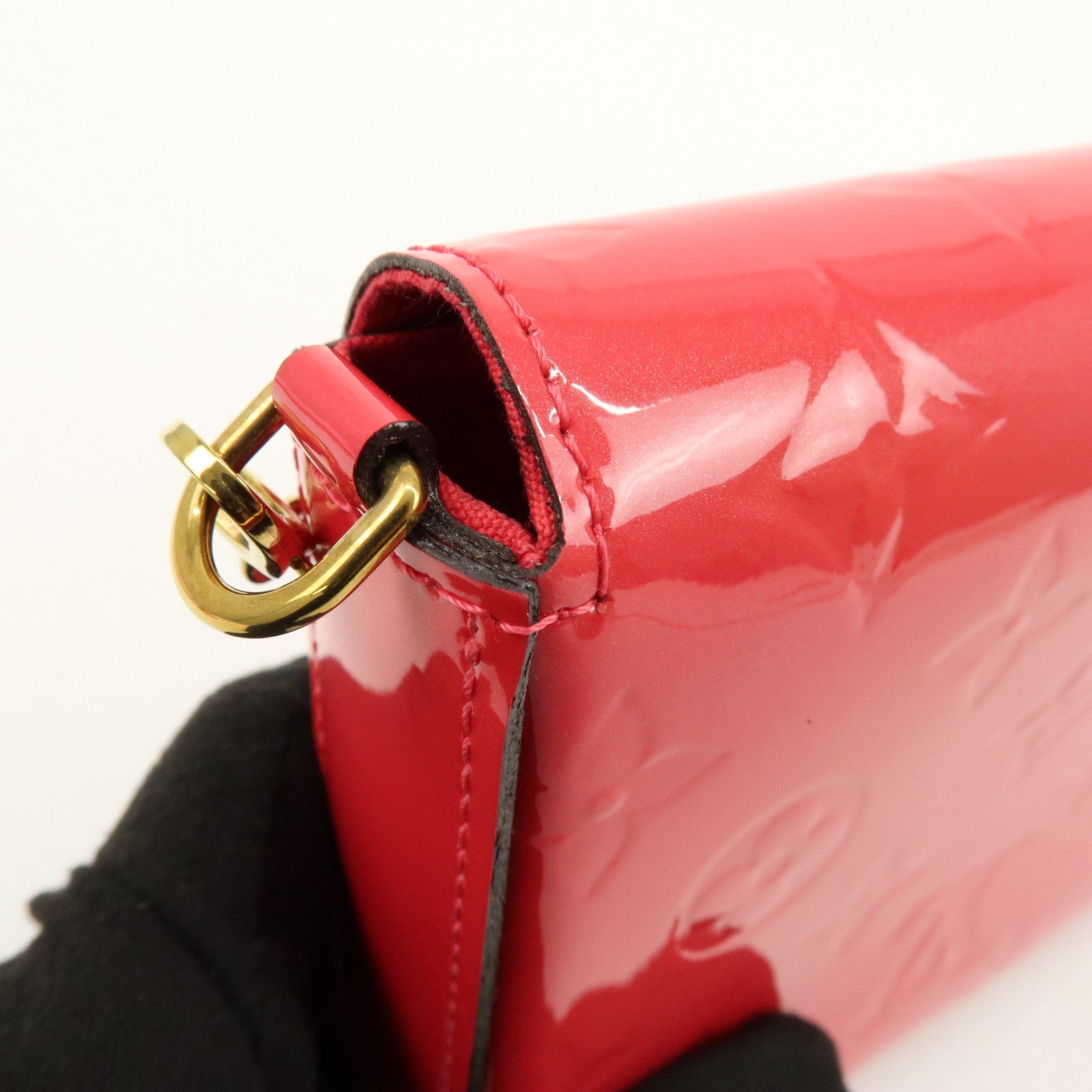 Louis Vuitton Monogram Vernis Leather Pochette Felicie Pink M61787