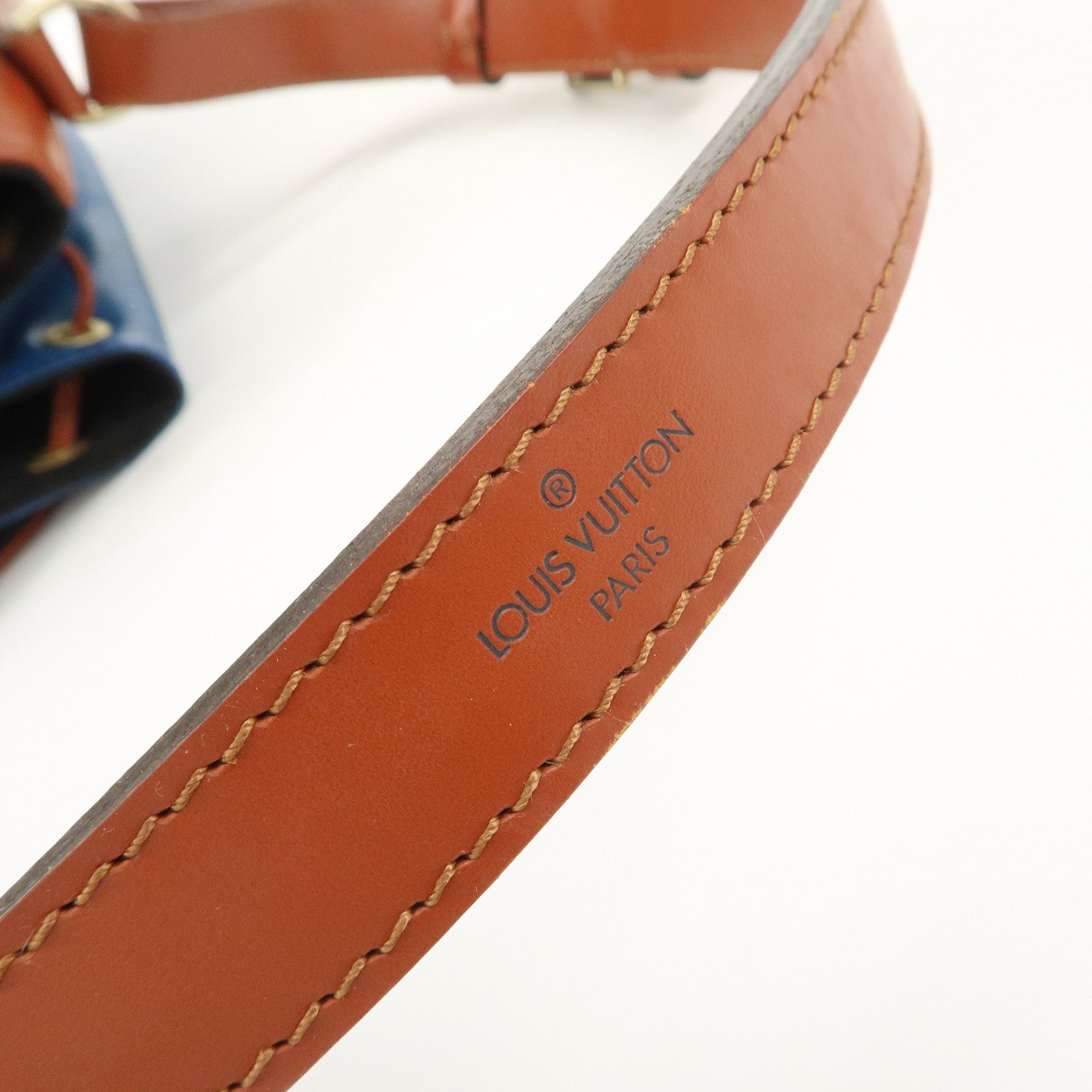 Louis Vuitton Epi Petit Noe Shoulder Bag Bi-Color Blue Kenya Brown Used