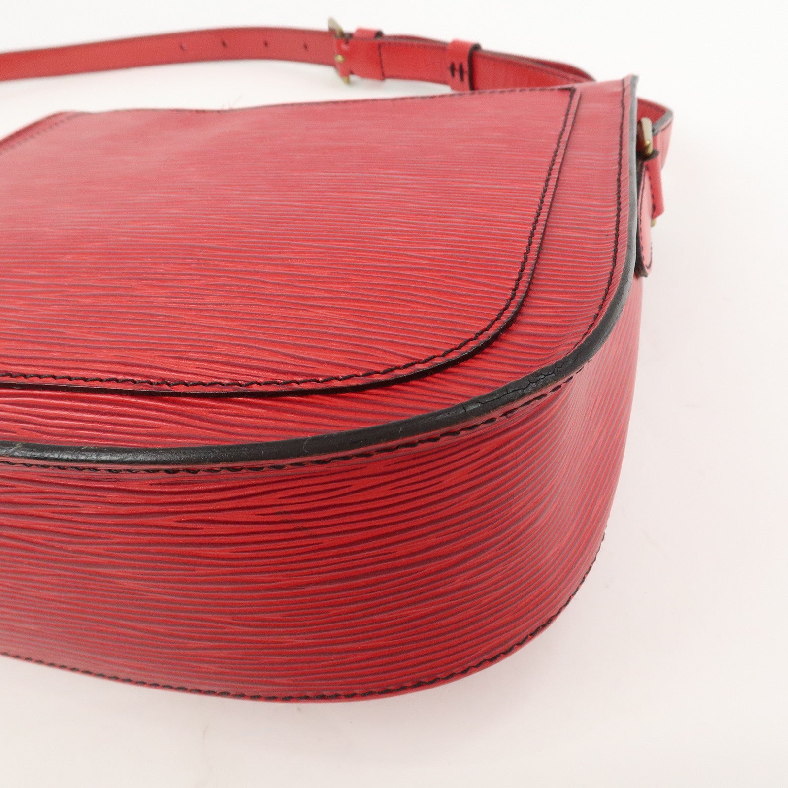 Louis Vuitton Epi Saint Cloud Shoulder Bag Crossbody Bag Red M52197