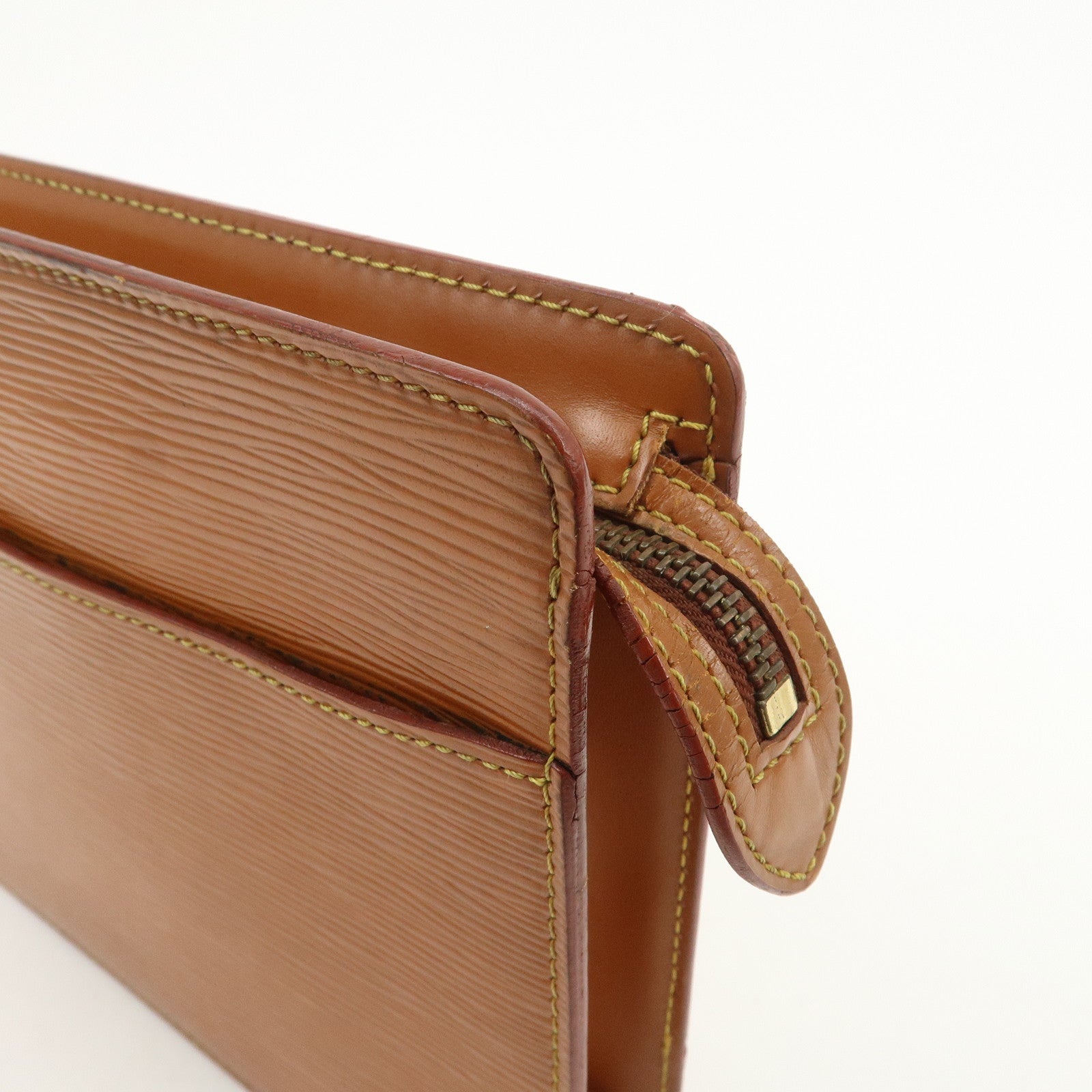 Louis Vuitton Epi Pochette Homme Clutch Bag Zipang Gold M52528