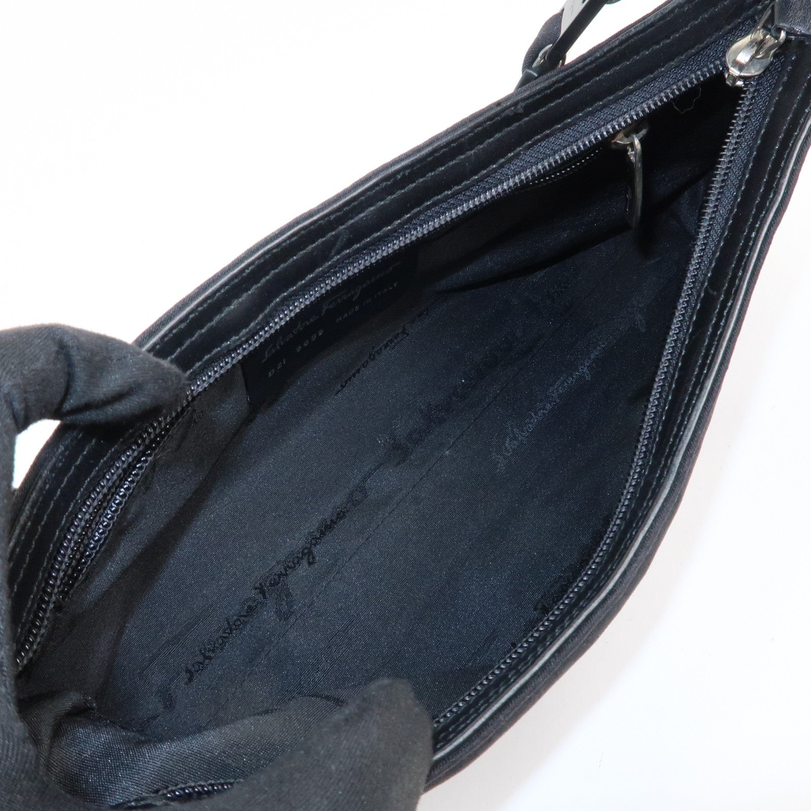 Ferragamo Nylon Shoulder Bag Hand Bag Black D21 9659