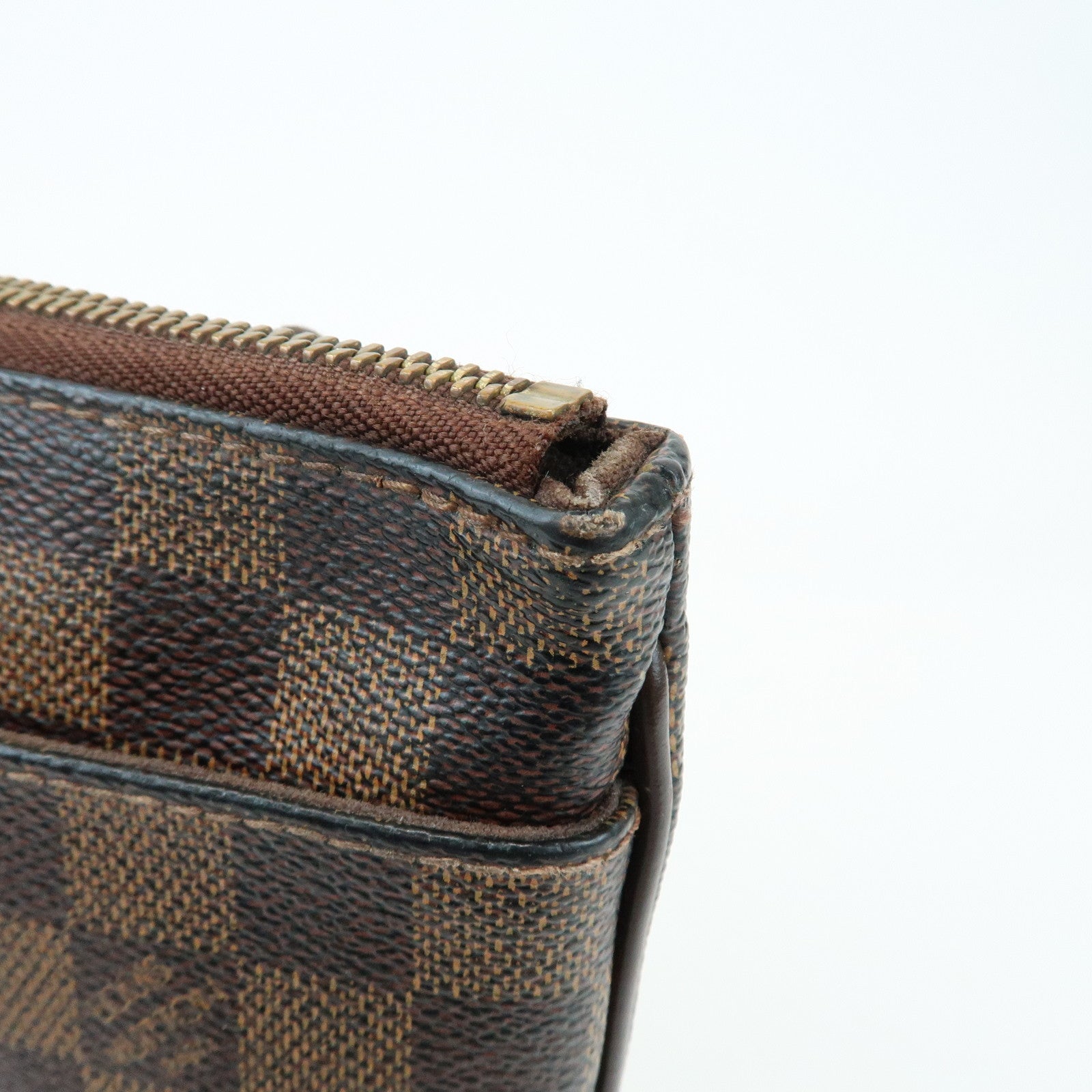 Louis Vuitton Damier Pochette Pratt Brooklyn Shoulder Bag N41100
