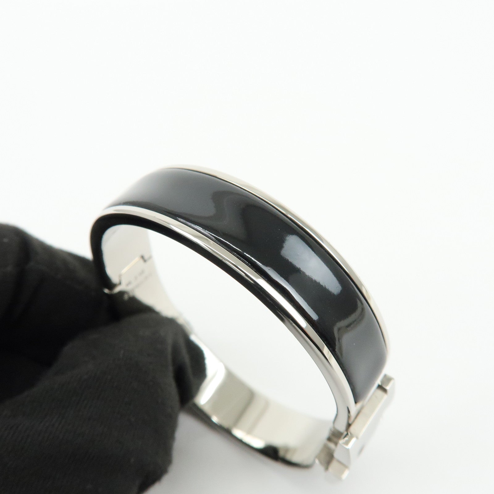 HERMES Clic Clac PM H Logo Metal Bracelet Bangle ▢Ｃ Stamped Black