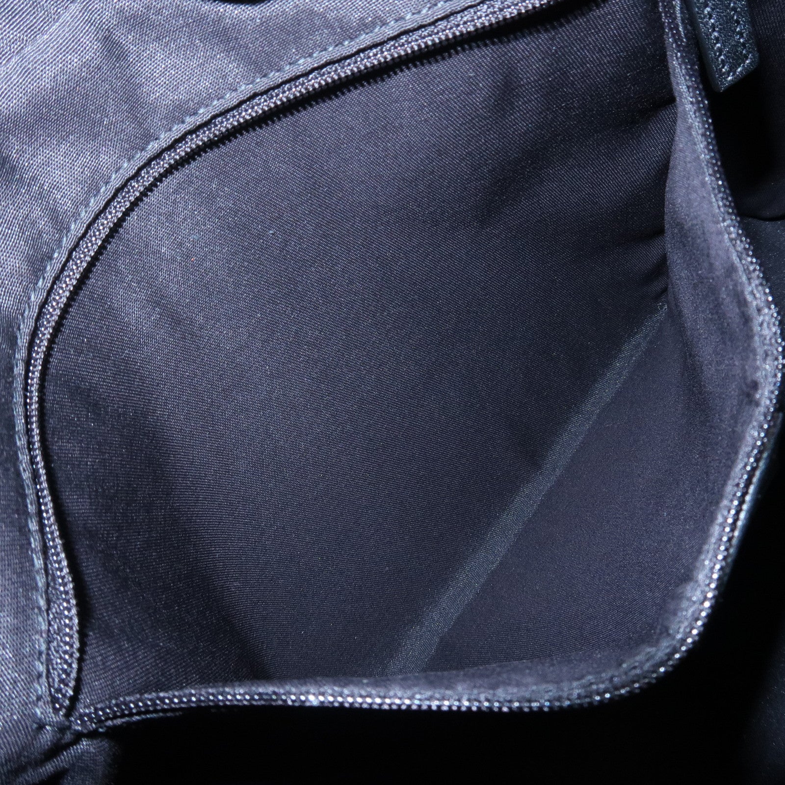 GUCCI Guccissima Interlocking G Leather Shoulder Bag Hand Bag Black