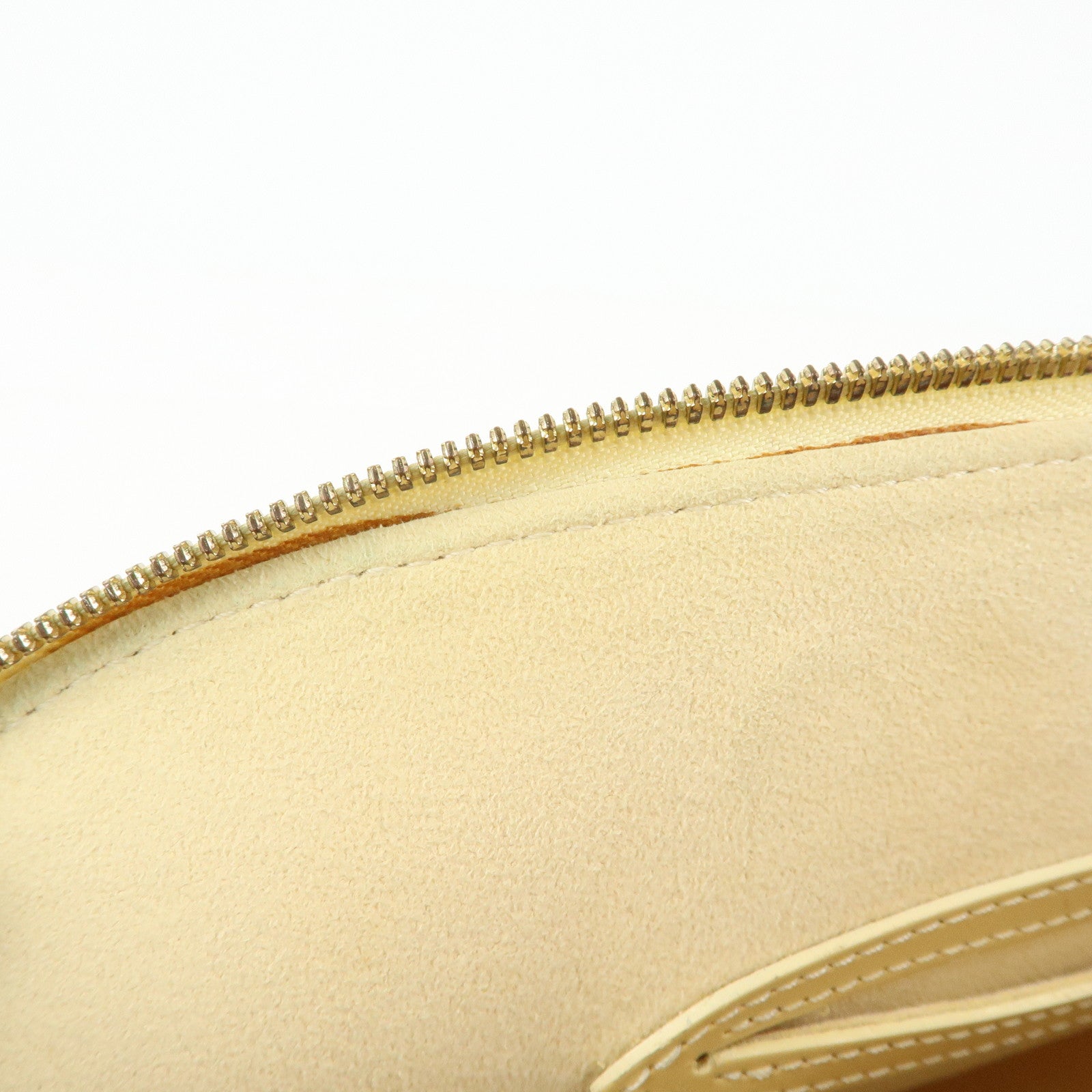 Louis Vuitton Alma Epi Leather Hand Bag Vanilla M5214A