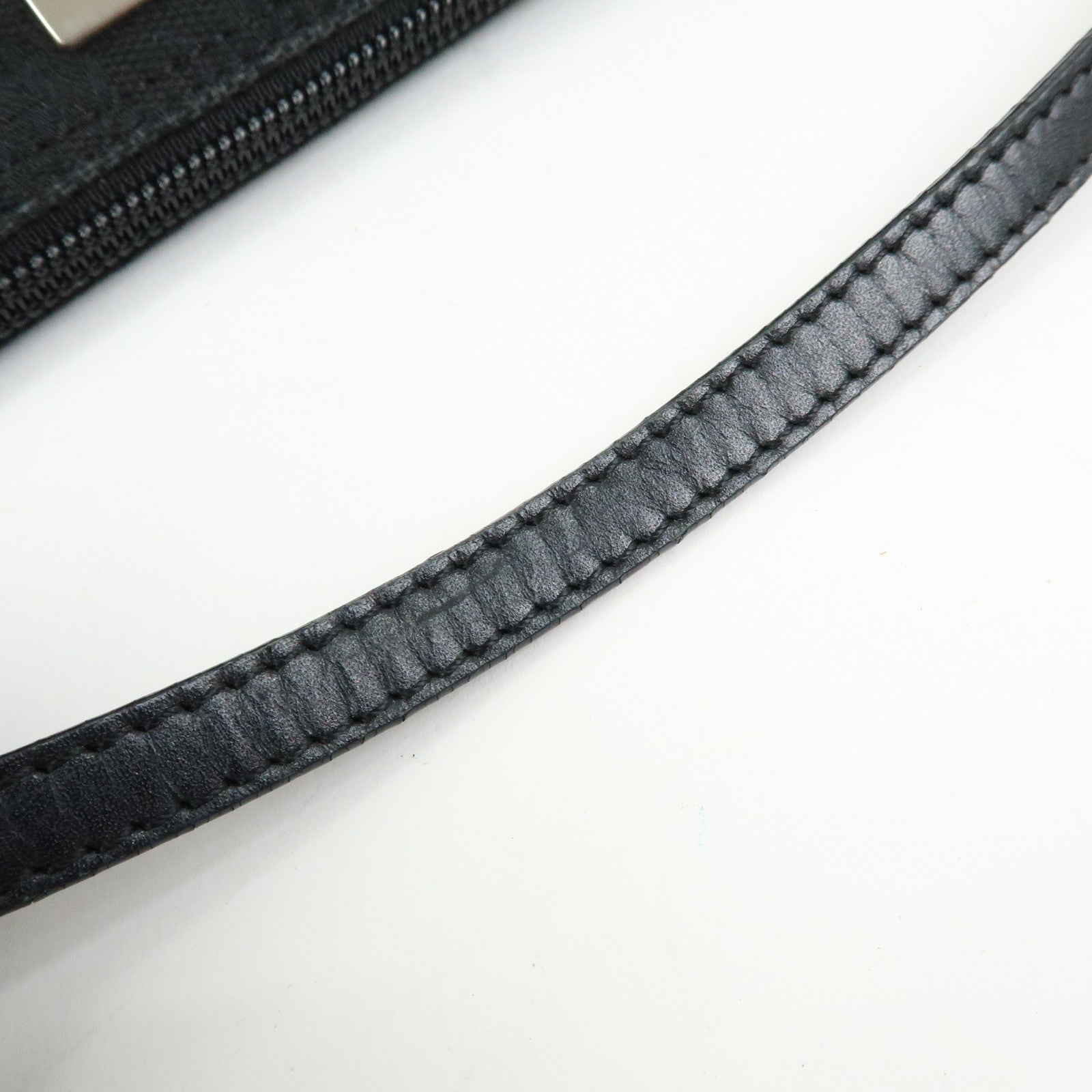 GUCCI Boat Bag GG Canvas Leather Hand Bag Pouch Black 0391103