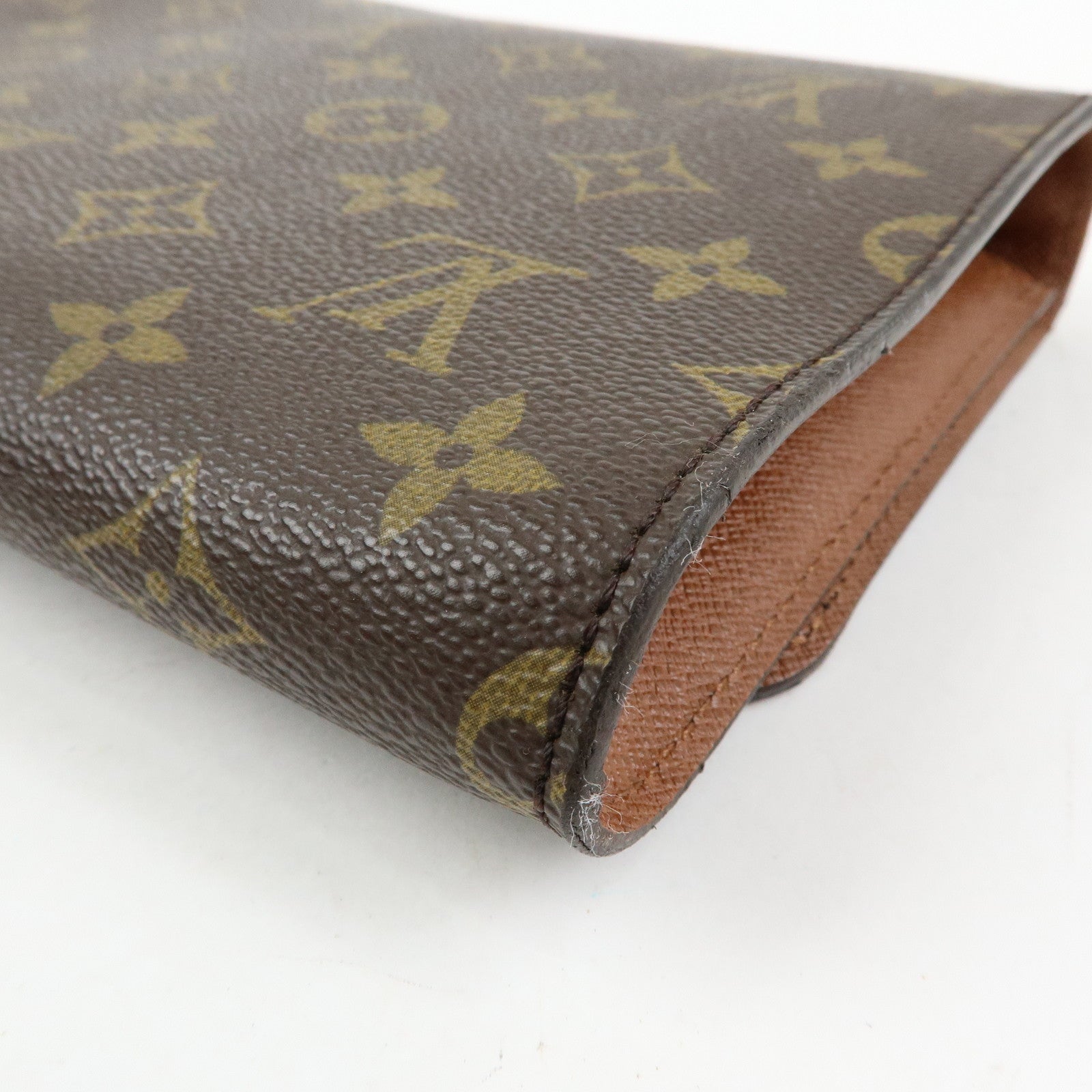 Louis Vuitton Monogram Bordeaux 24 Shoulder Bag Brown M51798