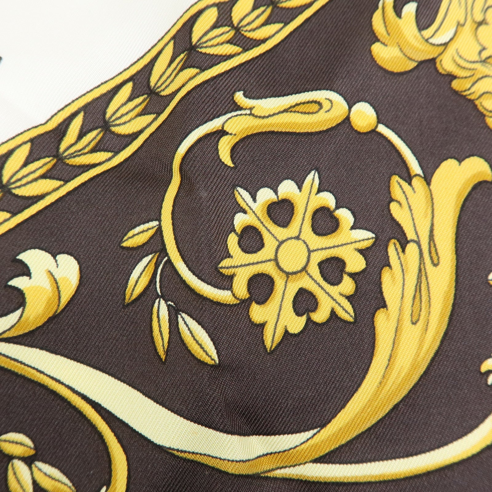 HERMES Carre 90 Silk 100% Scarf LA PROMENADE DE LONGCHAMPS Brown