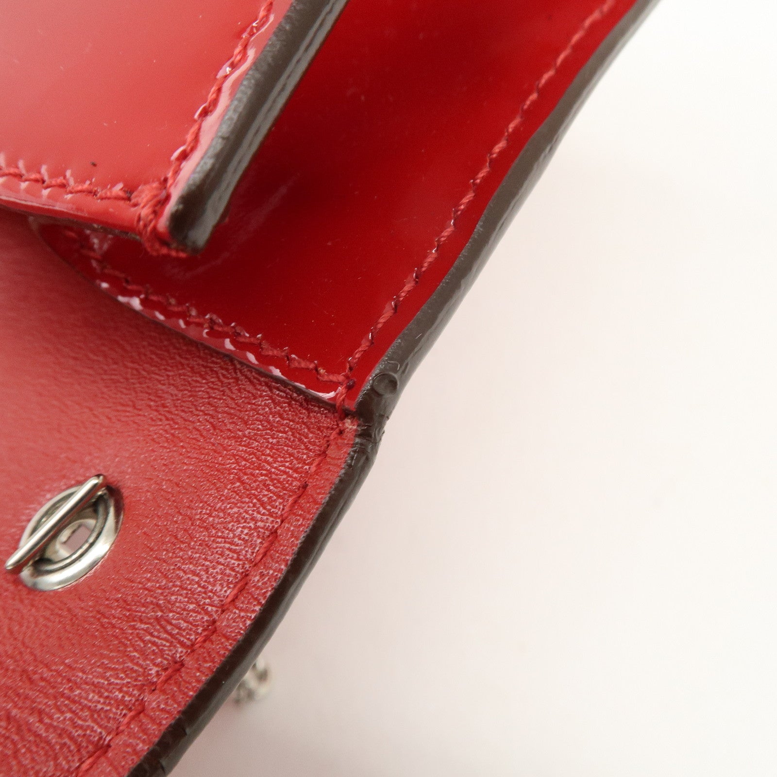 Ferragamo Vara Ribbon Patent Leather Shoulder Bag Crossbody Bag Red