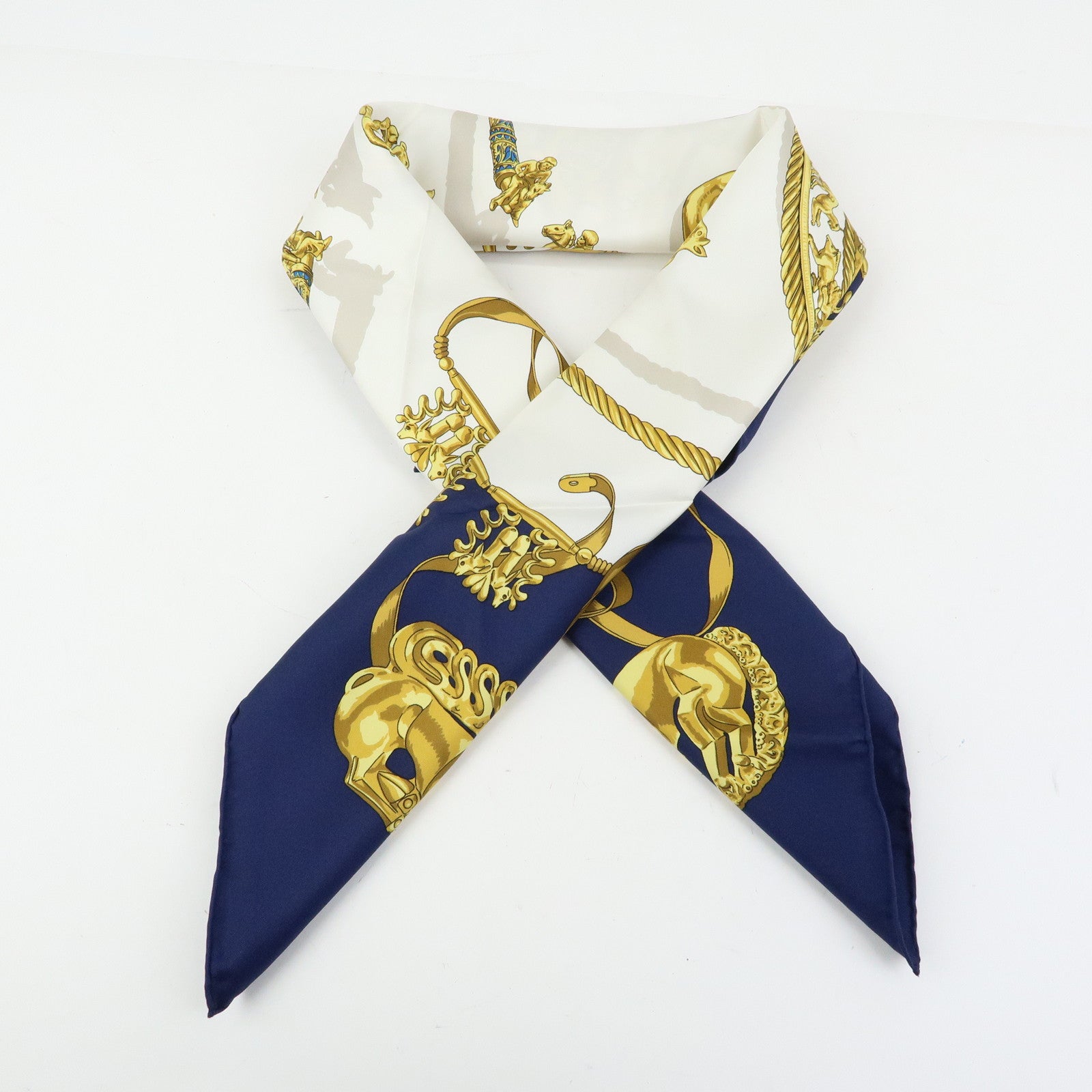 HERMES Carre 90 Silk 100% Scarf LES CAVALIERS D'OR Navy White