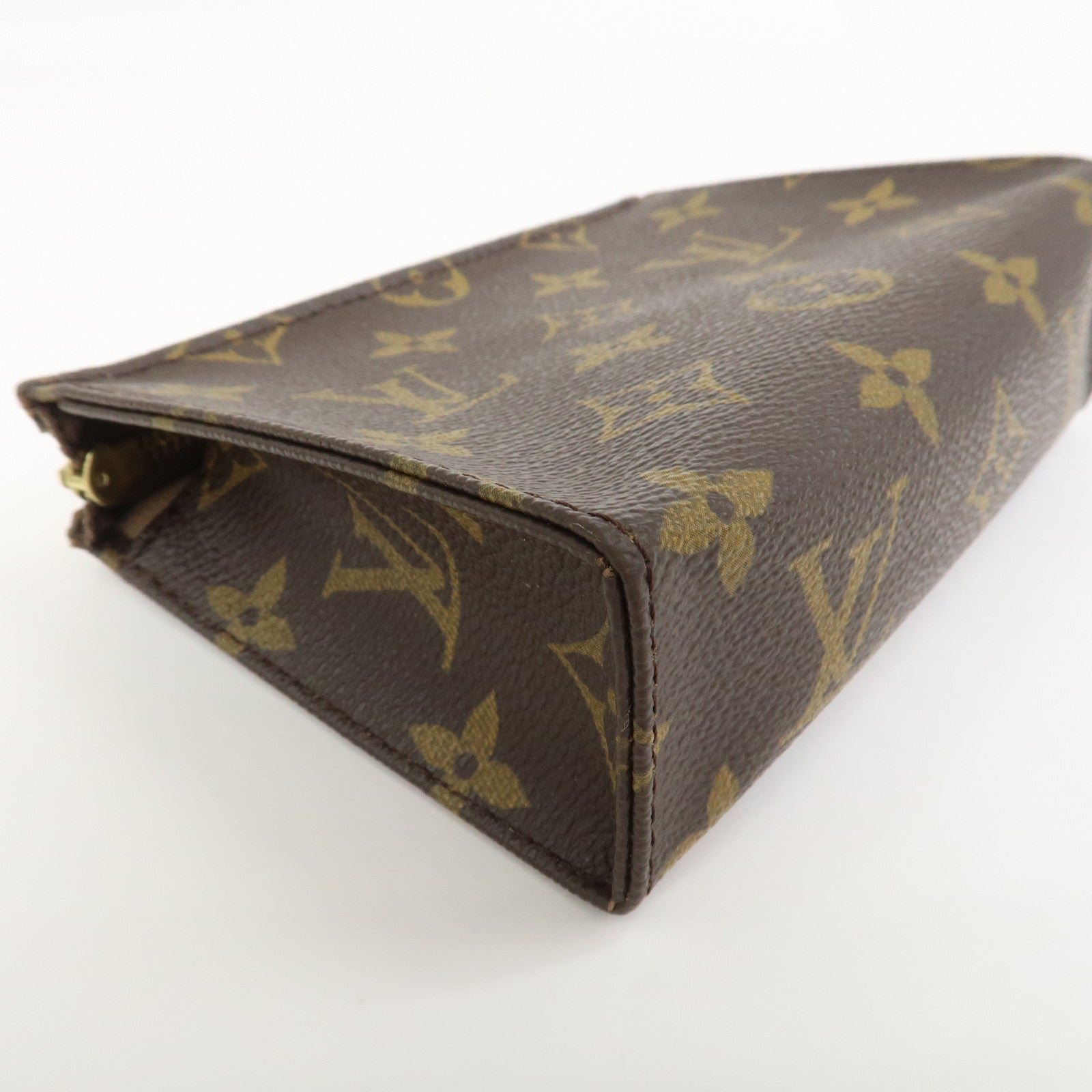 Louis Vuitton Monogram Pochette Toilette 15 Canvas Pouch M47546