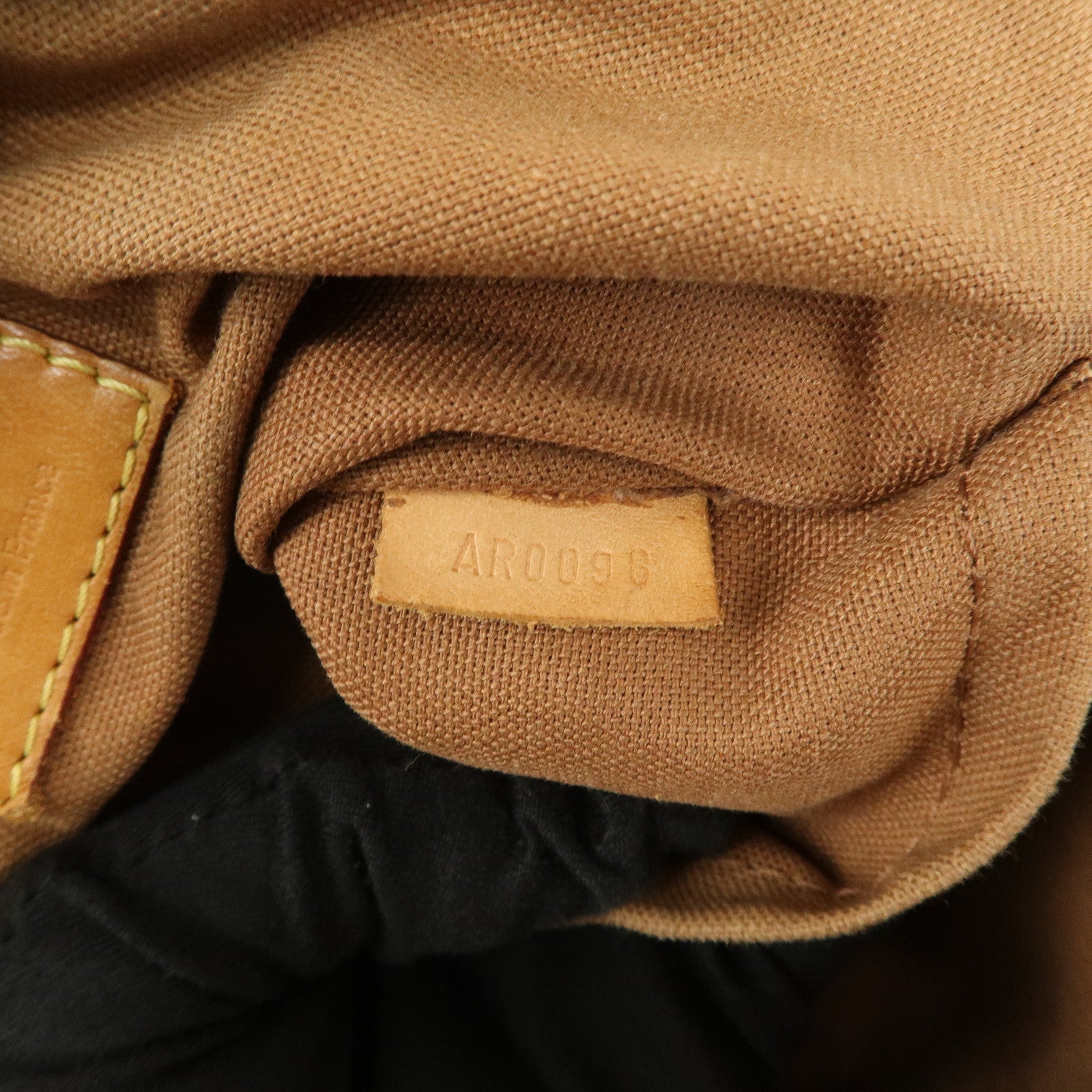 Louis Vuitton Monogram Tivoli PM Hand Bag Shoulder Bag Brown M40143