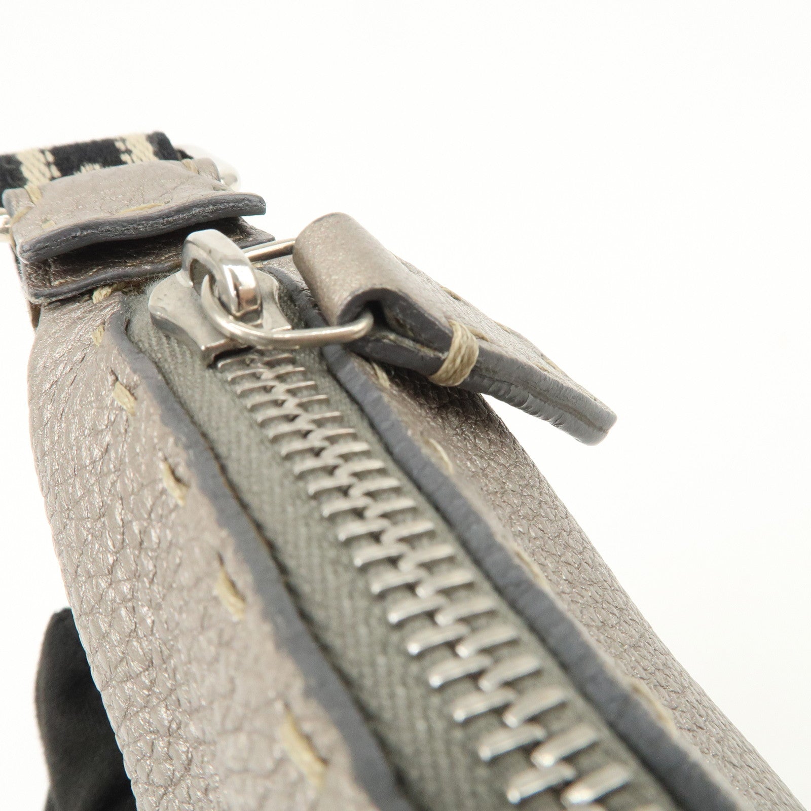 FENDI Selleria Leather Shoulder Bag Crossbody Bag Gray 8BT092