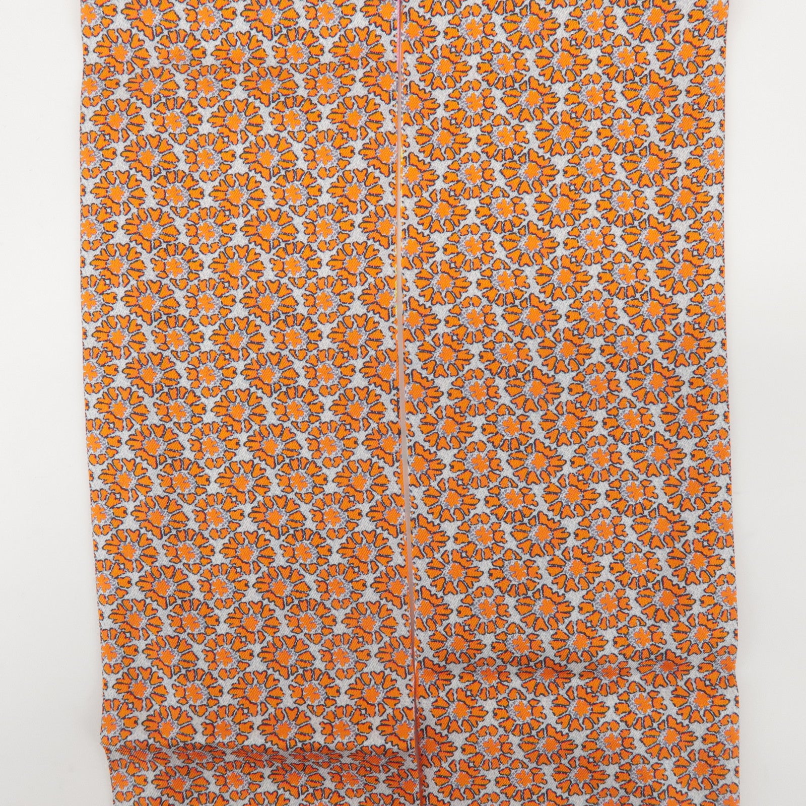 HERMES Maxi Twilly Silk 100% Scarf Animal Motif  Orange