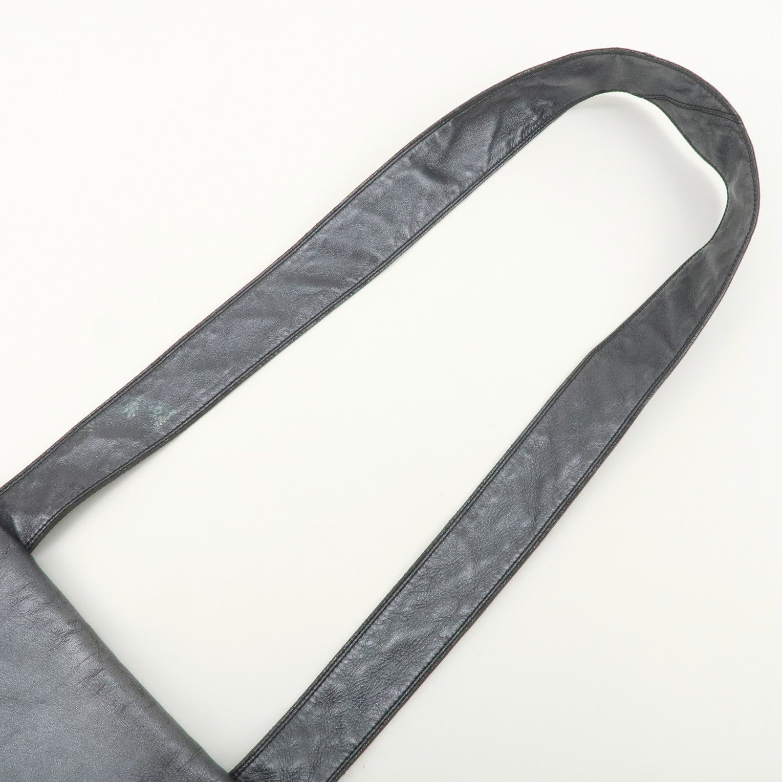 CHANEL Leather Shoulder Bag Crossbody Bag Metallic Blue