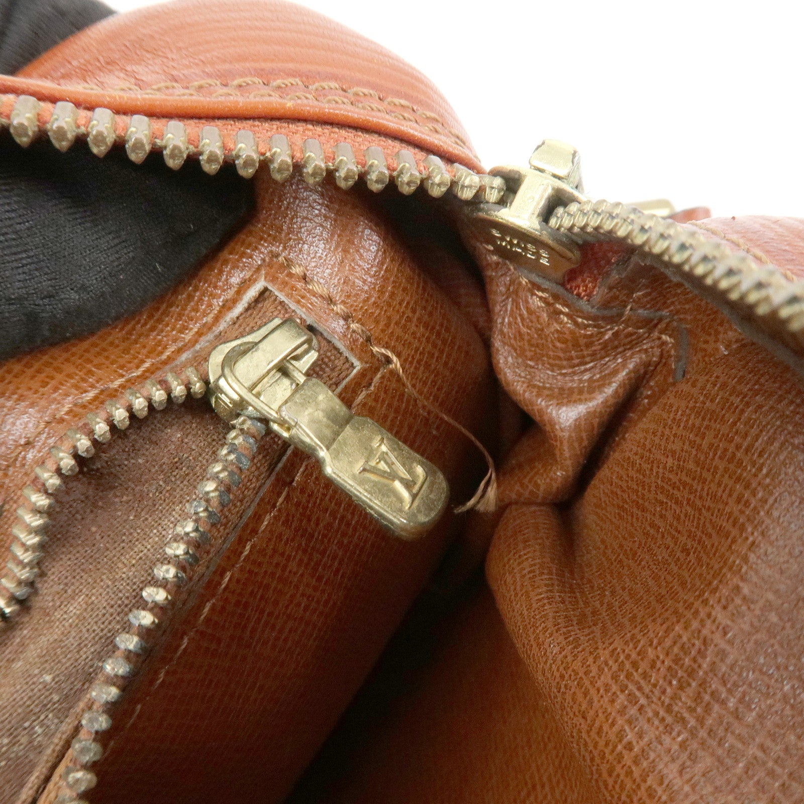 Louis Vuitton Epi Trocadero 24 Shoulder Bag Kenya Brown M52313