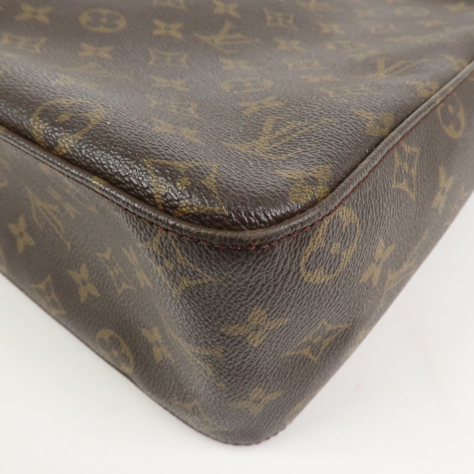 Louis Vuitton Monogram Looping GM Shoulder Bag Bown M51145