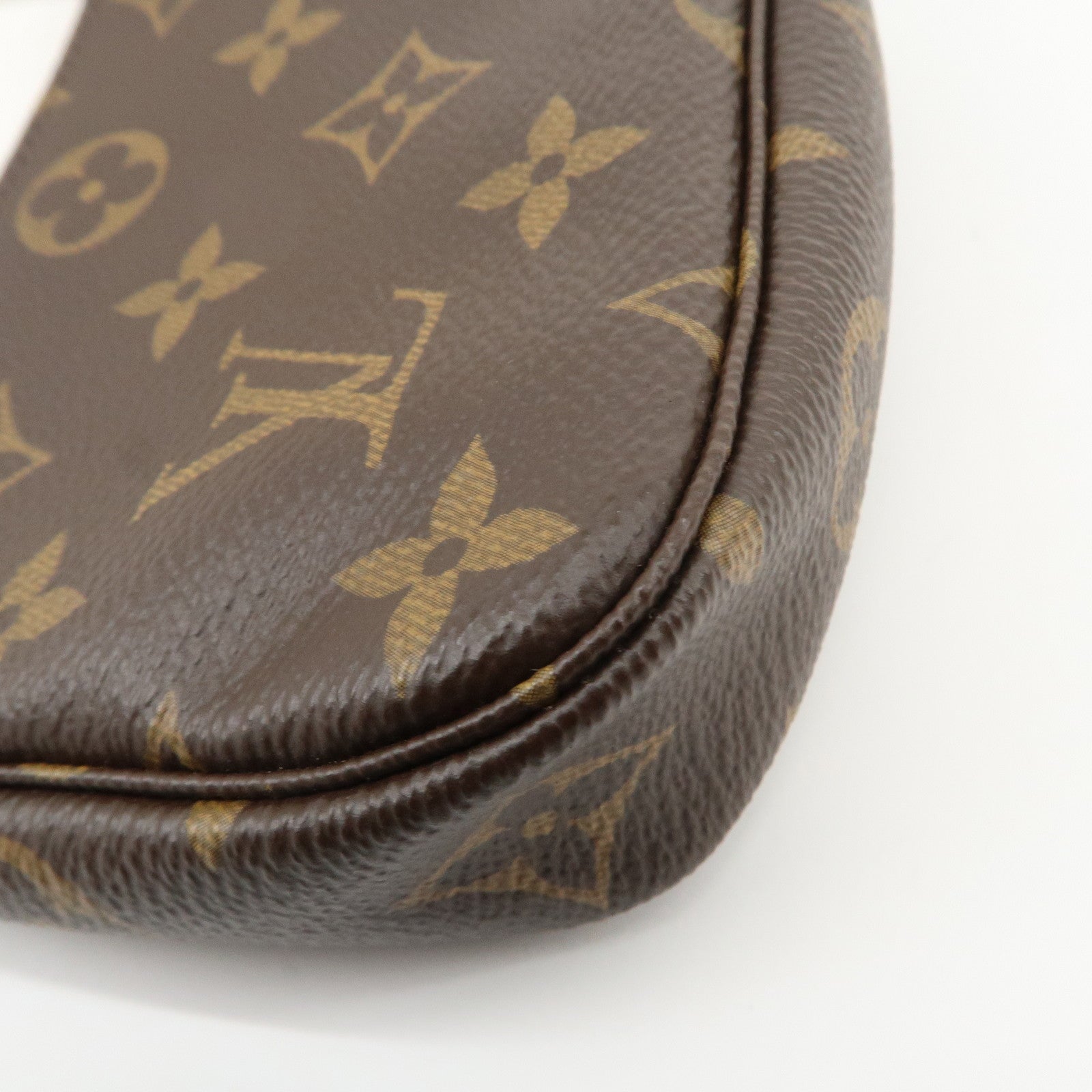 Louis Vuitton Monogram Mini Pochette Accessoires Hand Bag M58009
