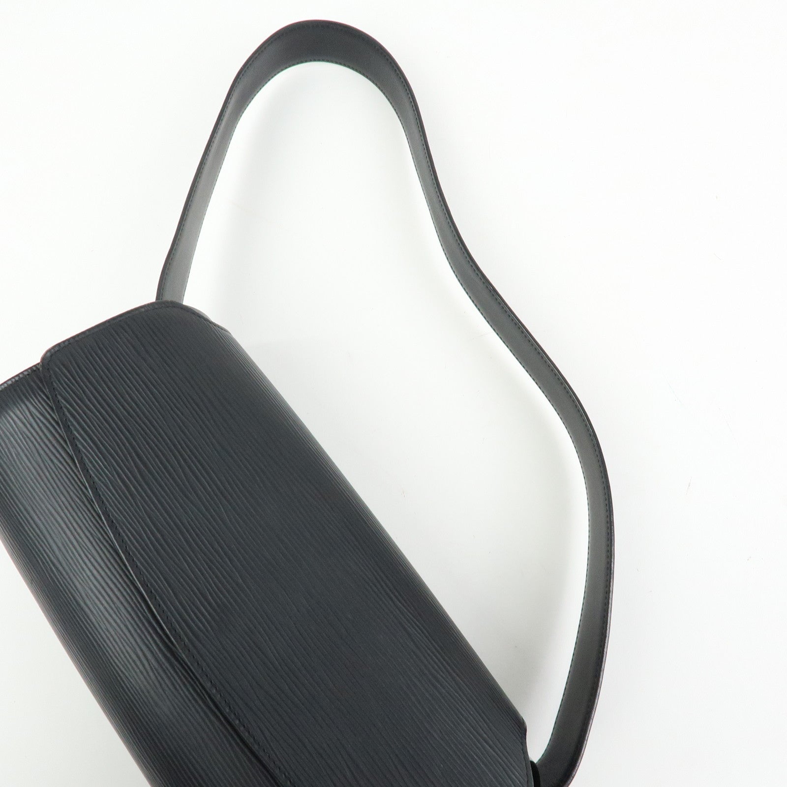 Louis Vuitton Epi Nocturne GM Shoulder Bag Noir Black M52172