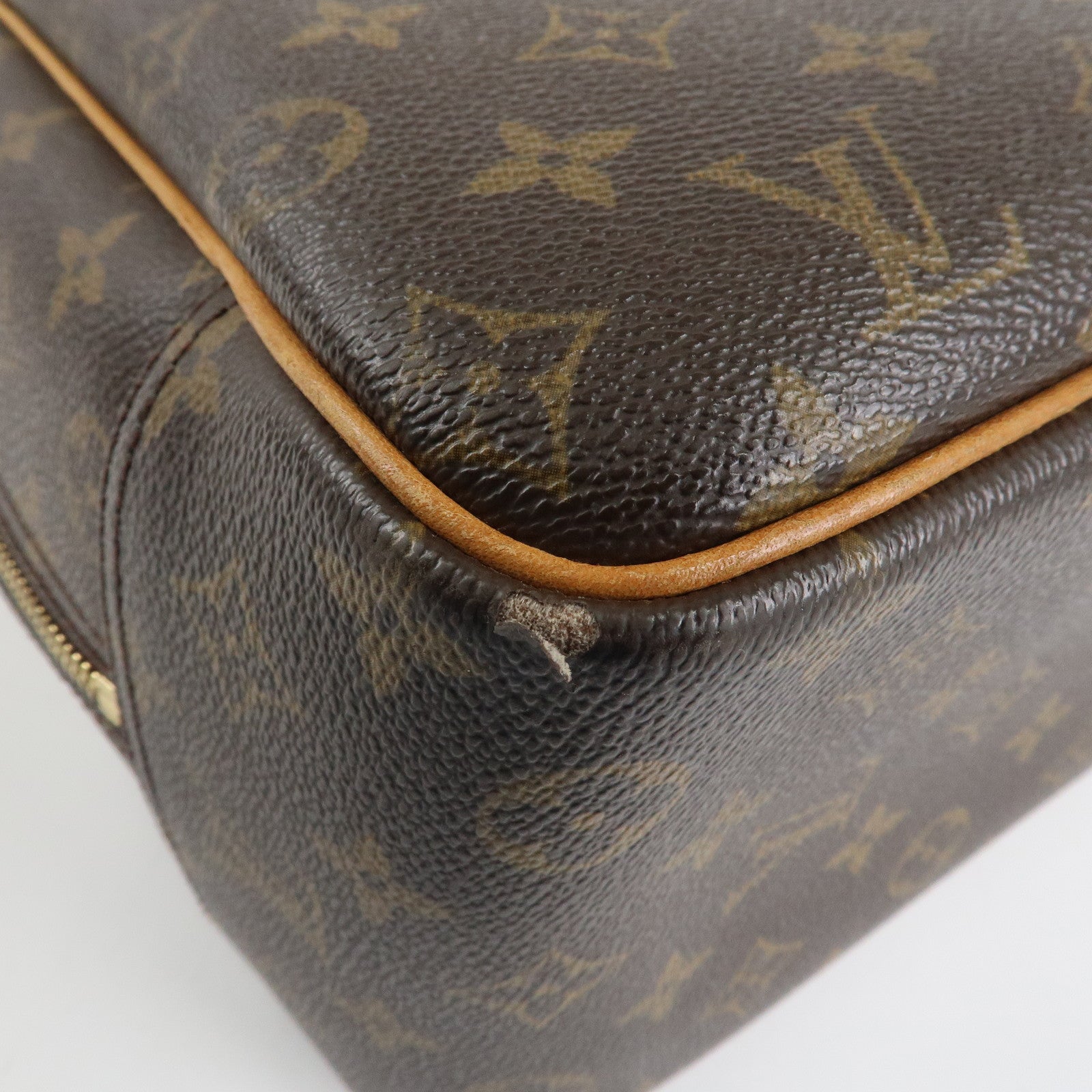 Louis Vuitton Leather Canvas Monogram Deauville Hand Bag M47270 Used