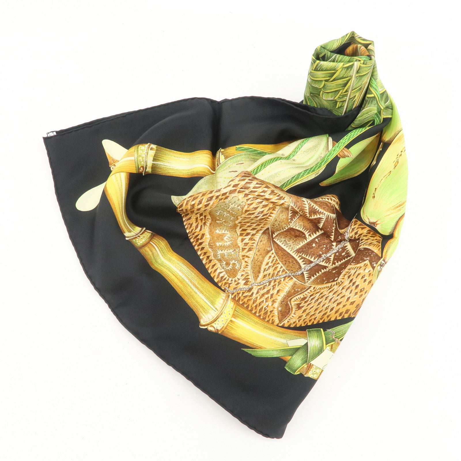 HERMES Carre 90 Silk 100% Nouvelle Coledonie Scarf Black Green