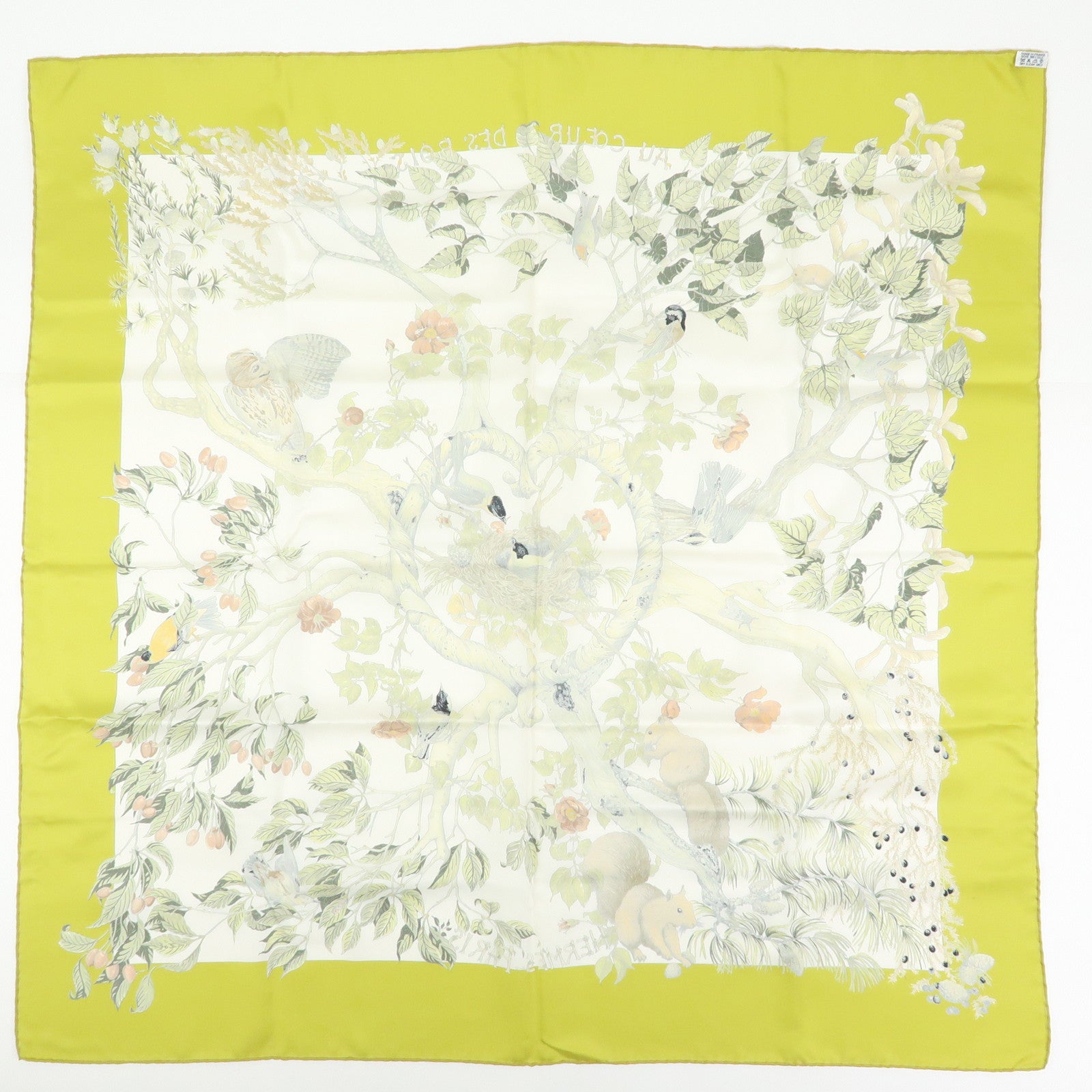 HERMES Carre 90 Silk 100% Scarf AU COEUR DESBOIS Light Green