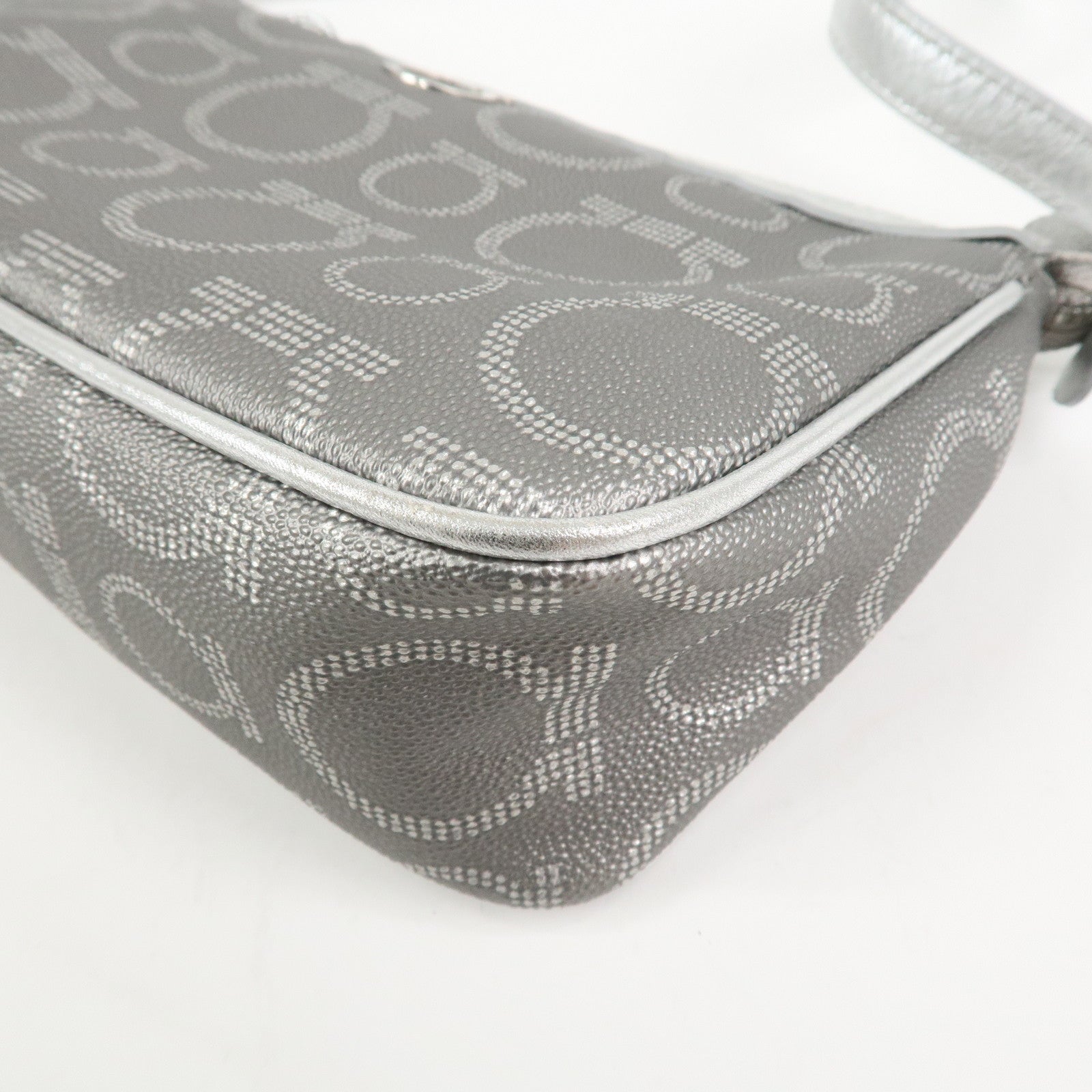 Ferragamo Gancini Logo Leather Shoulder Bag Hand Bag Silver