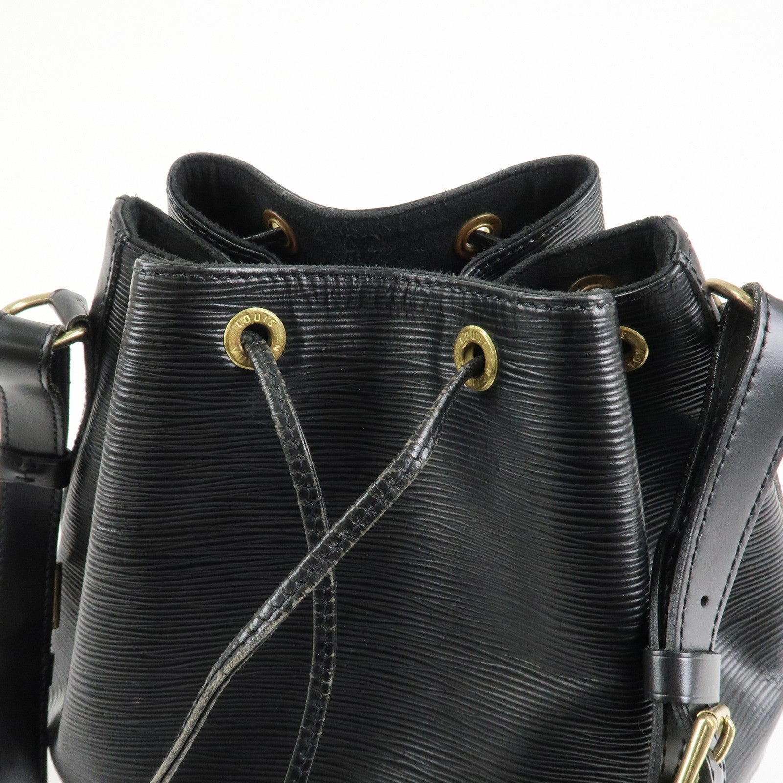 Louis Vuitton Epi Petit Noe Shoulder Bag Noir Black M59012 Used