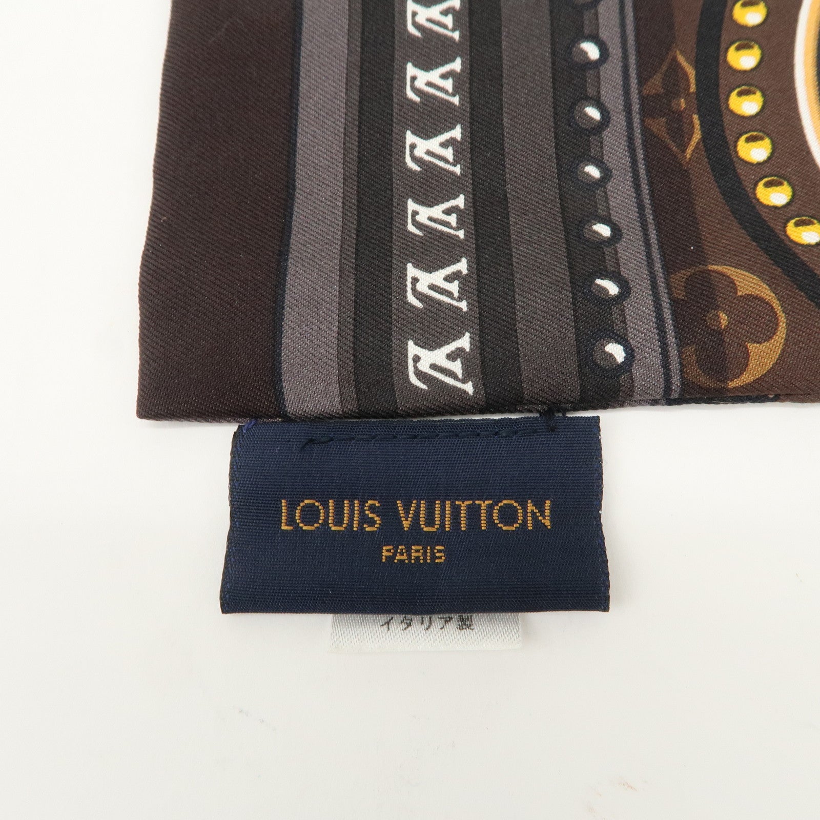 Louis Vuitton Monogram LV World Bandeau Silk 100% Scarf M70853