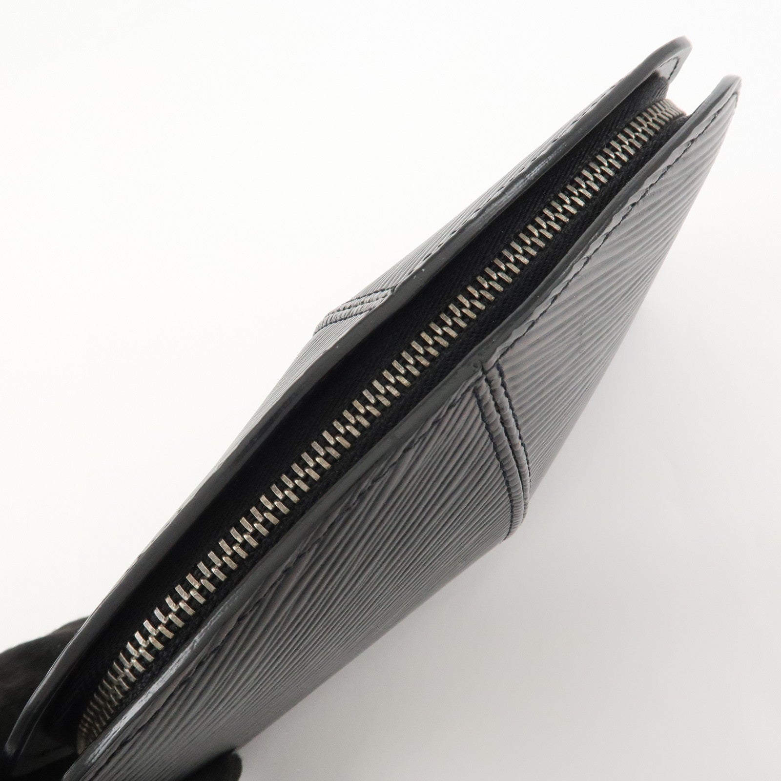 Louis Vuitton EpiZ Epi Leather Portefeuille Coin Case Noir M63442