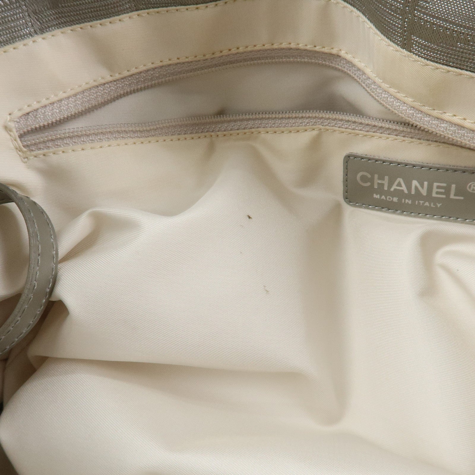 CHANEL New Travel Line Nylon Jacquard Leather Tote Bag MM A15991