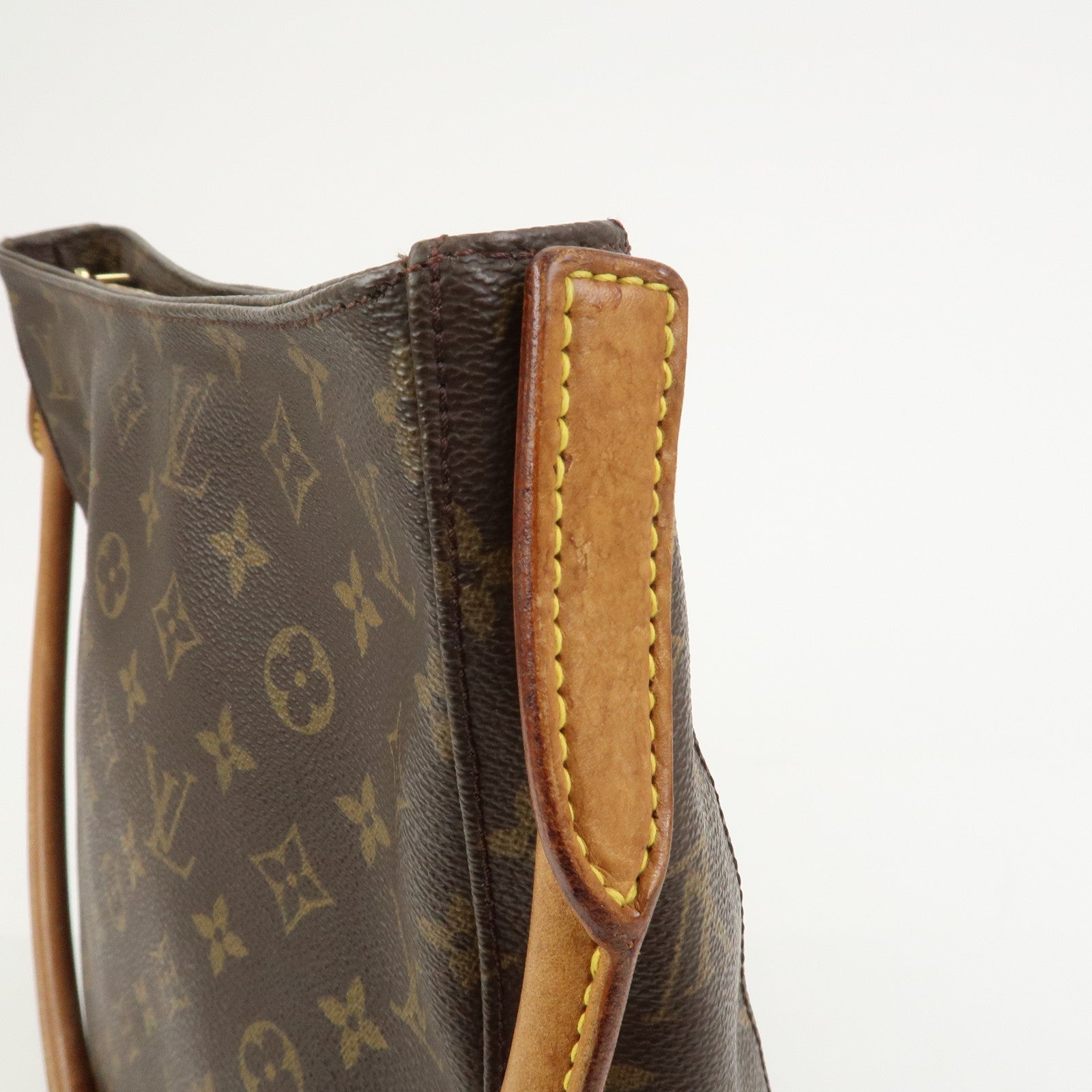 Louis Vuitton Monogram Looping GM Shoulder Bag Bown M51145