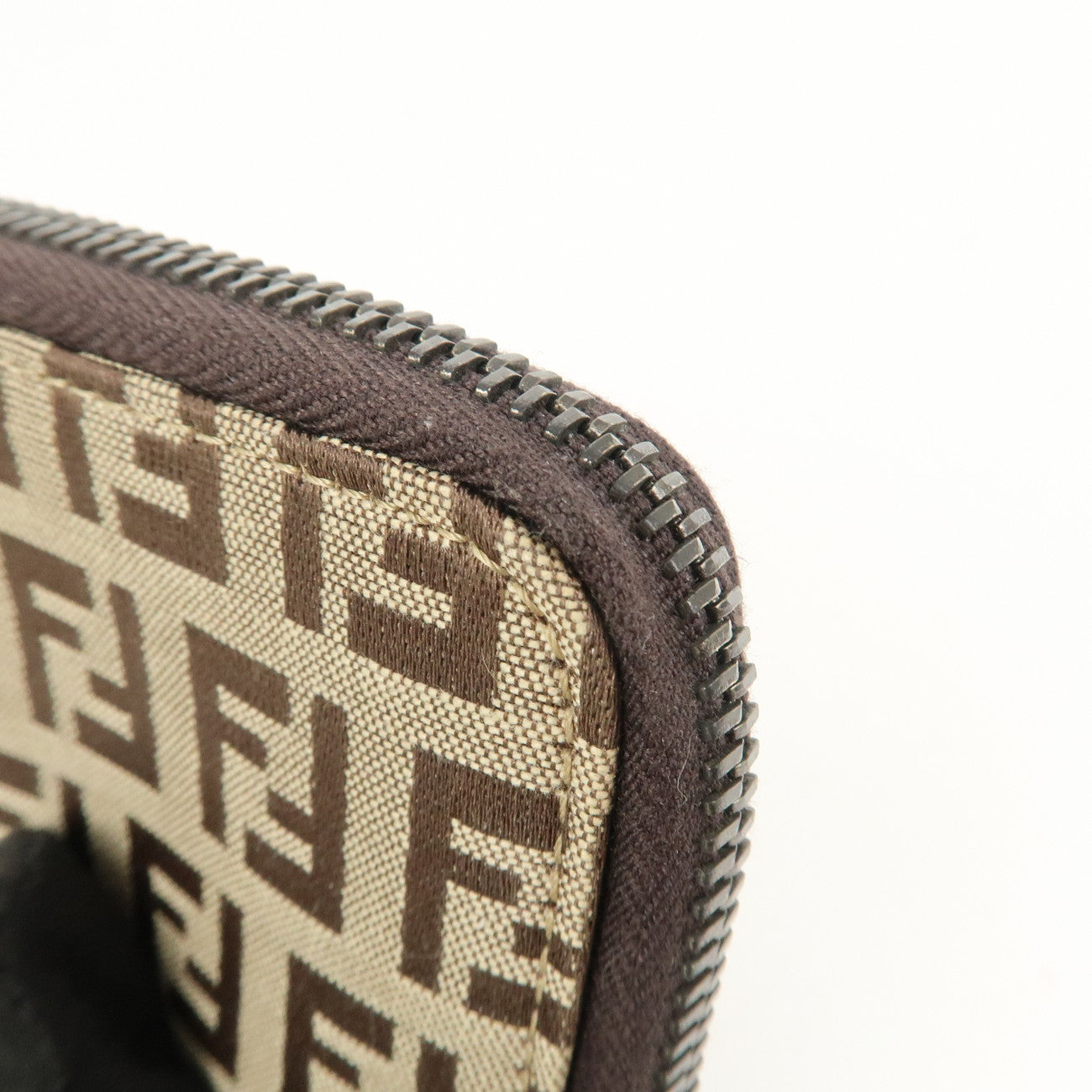 FENDI Zucca Canvas Leather 6 Ring Zippy Key Case Beige 8AP000