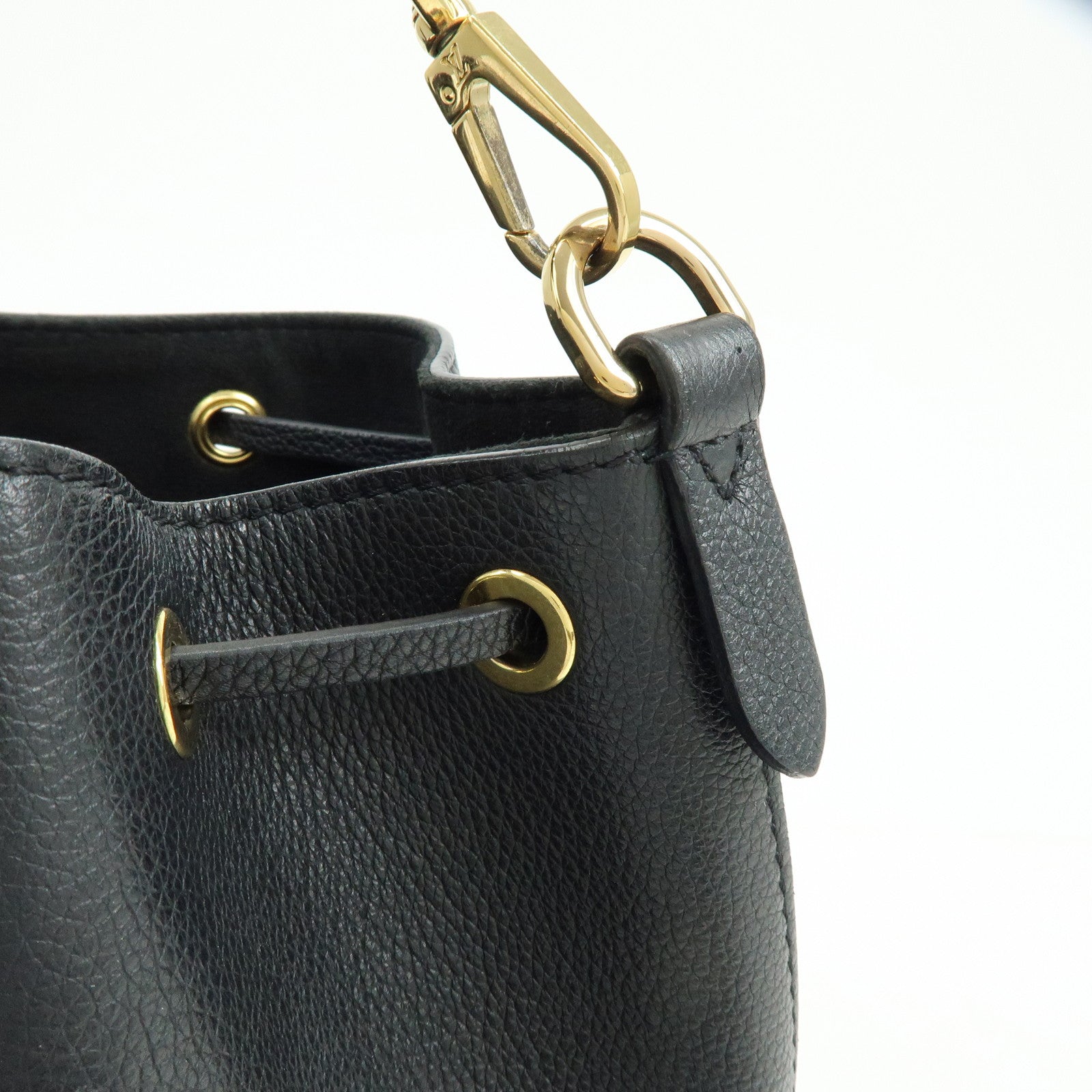 Louis Vuitton Lockme Bucket NV 2Way Bag Hand Bag Black M57687