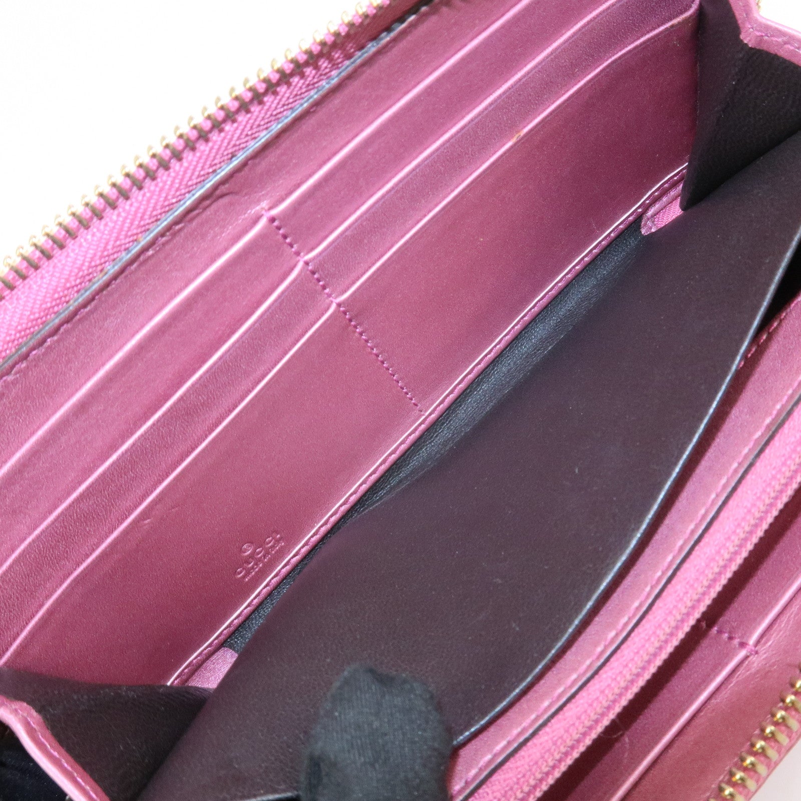 GUCCI Lovely Heart Guccissima Leather Round Zippy Long Wallet 278566