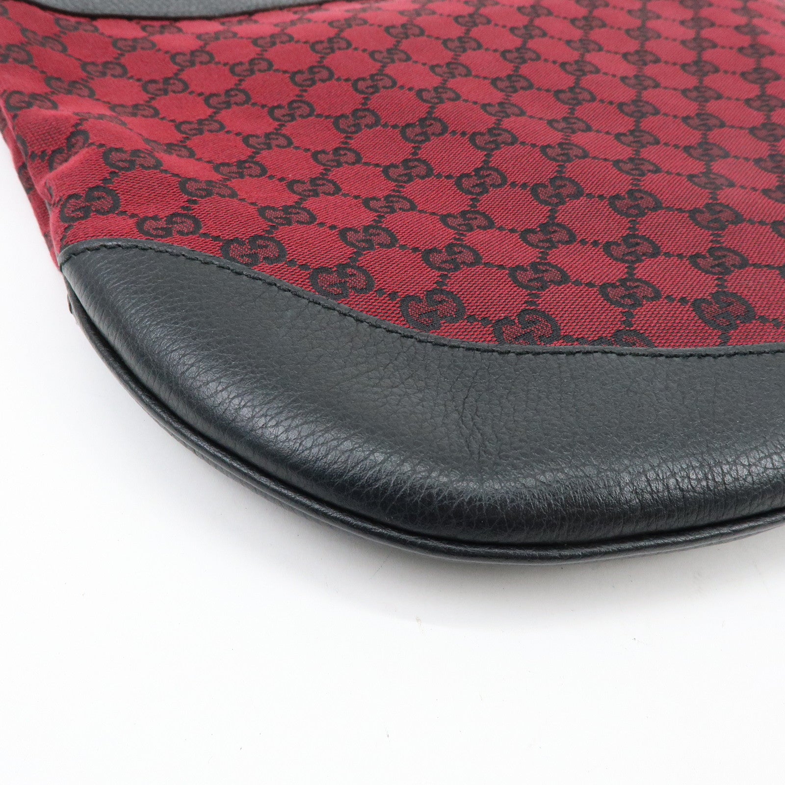 GUCCI GG Canvas Leather Shoulder Bag Crossbody Bag Red Black 272380