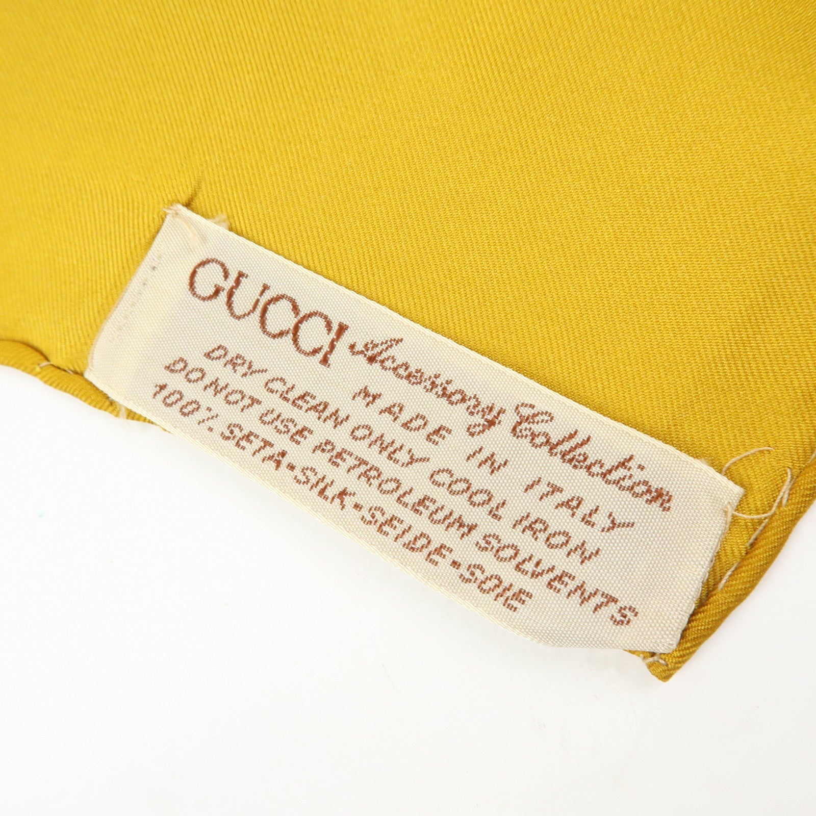 GUCCI Silk 100% Scarf Botanical Garden Mastard Yellow White