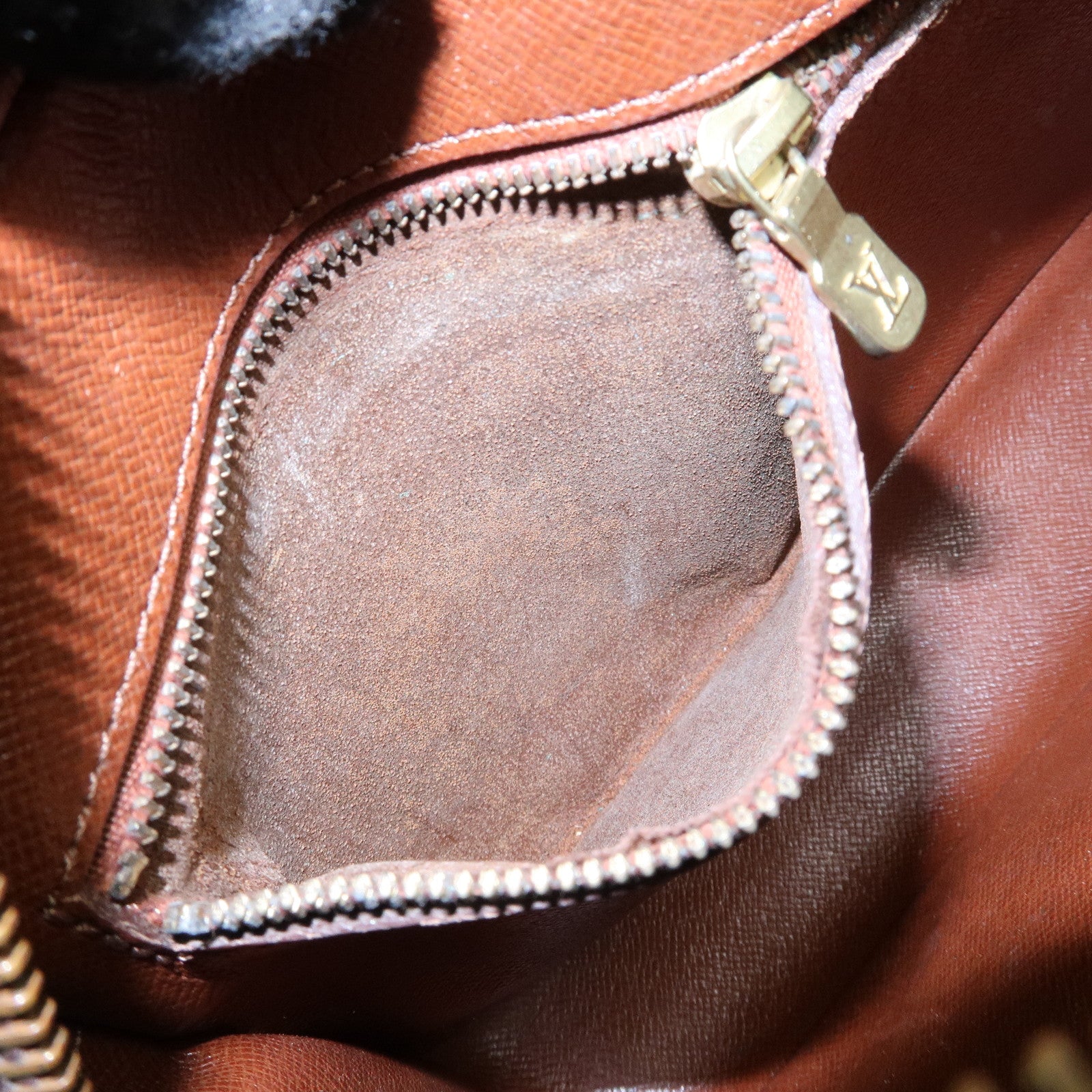 Louis Vuitton Monogram Trocadero 23 Shoulder Bag Brown M51276